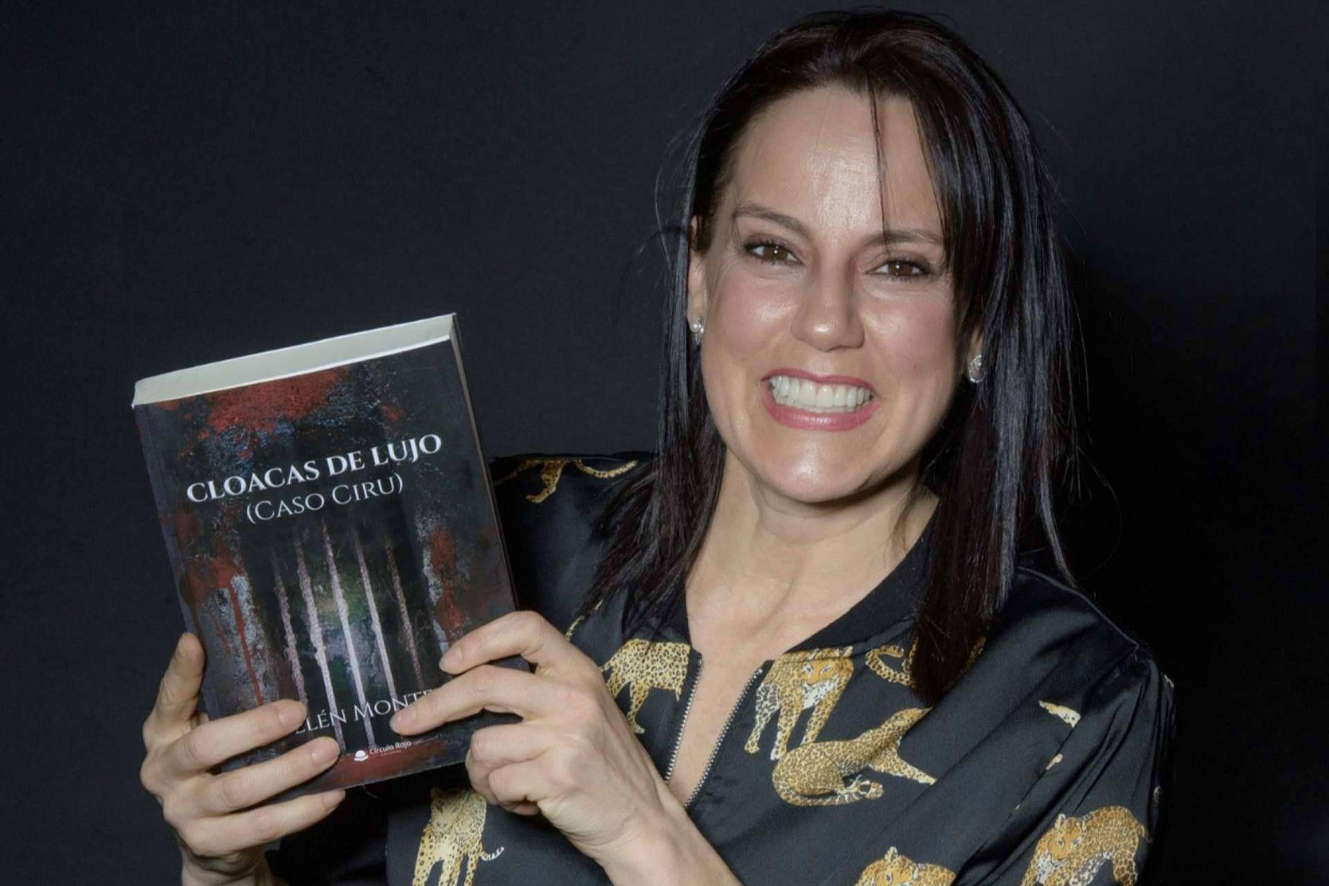 La trama principal de la novela, Cloacas de lujo (Caso Ciru), es el tráfico de órganos, escrita por la novelista Belén Montero