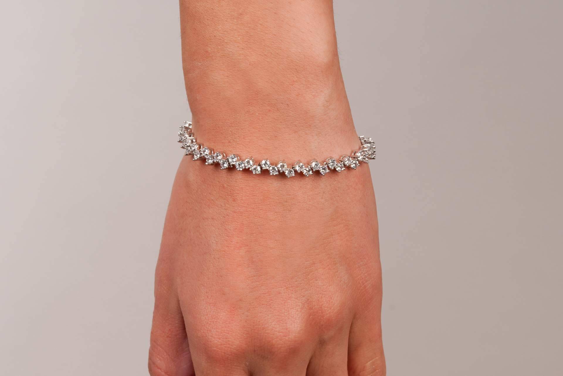 El Rubí Joyeros dispone de pulseras de plata