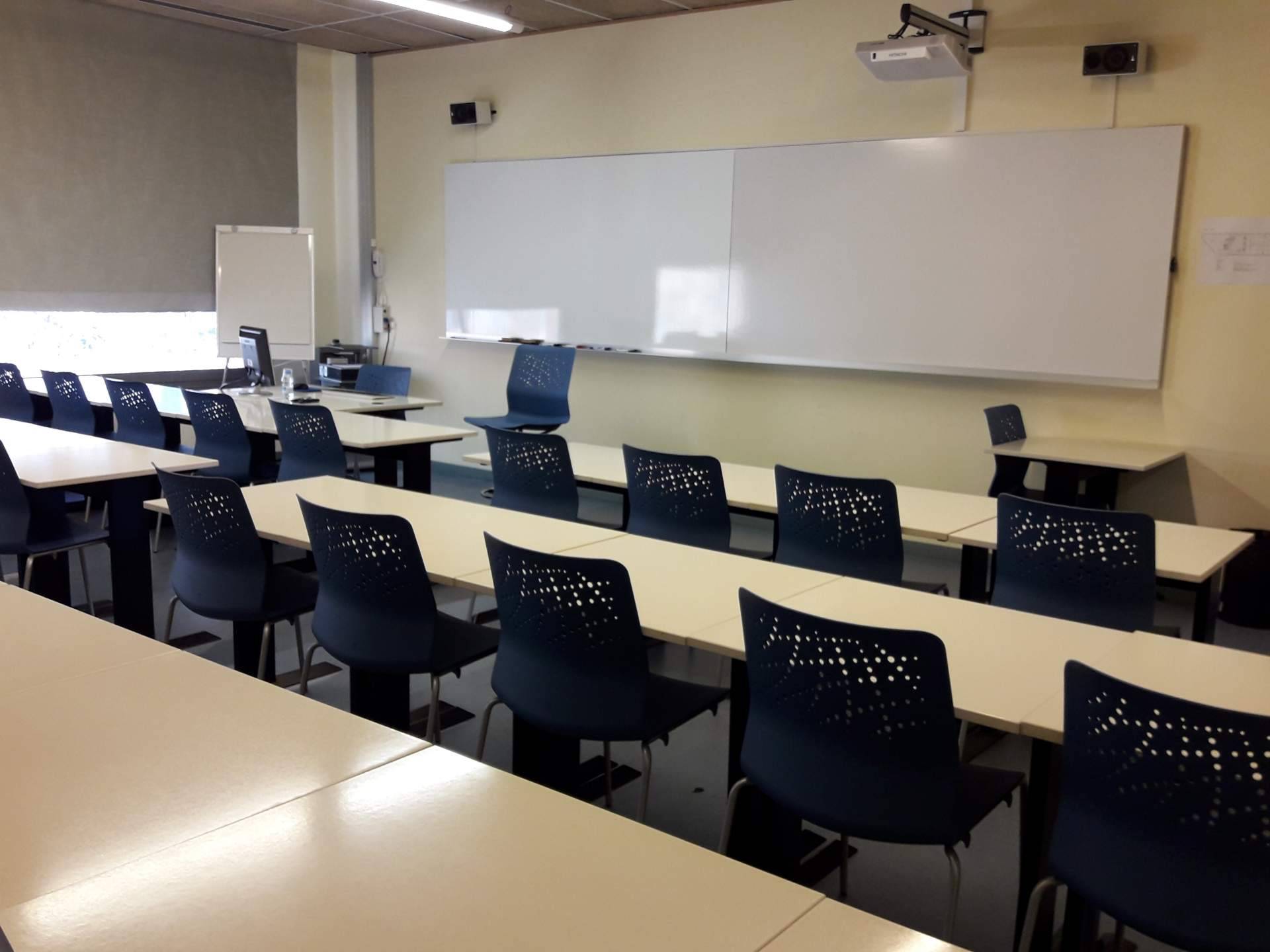 Los cursos de Bravo19 para convertirse en azafata de vuelo en Barcelona