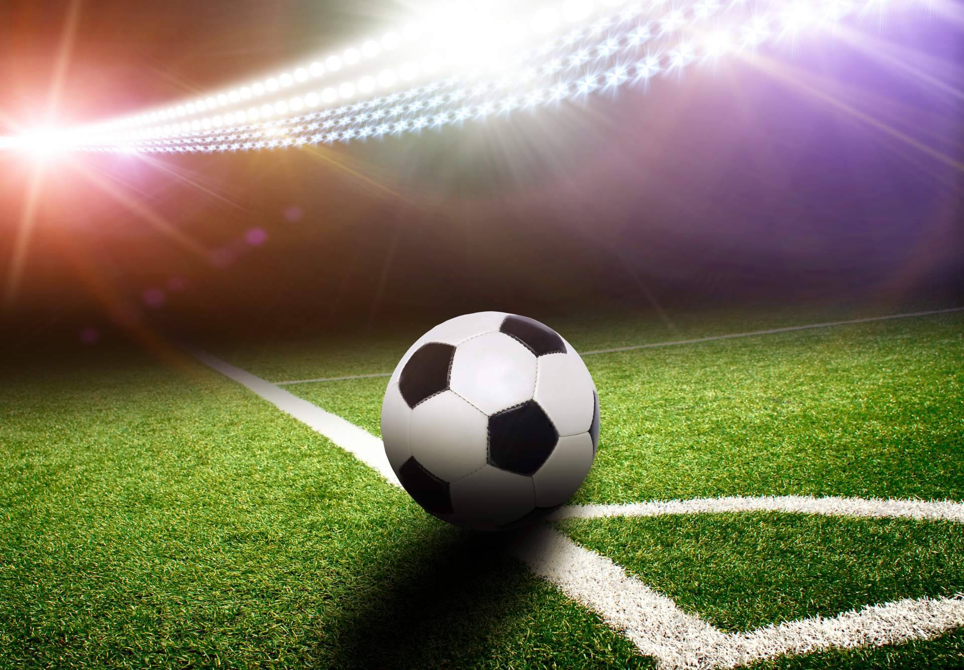Creación de equipos con jugadores de la liga con Comuniate, referente fantasy en España