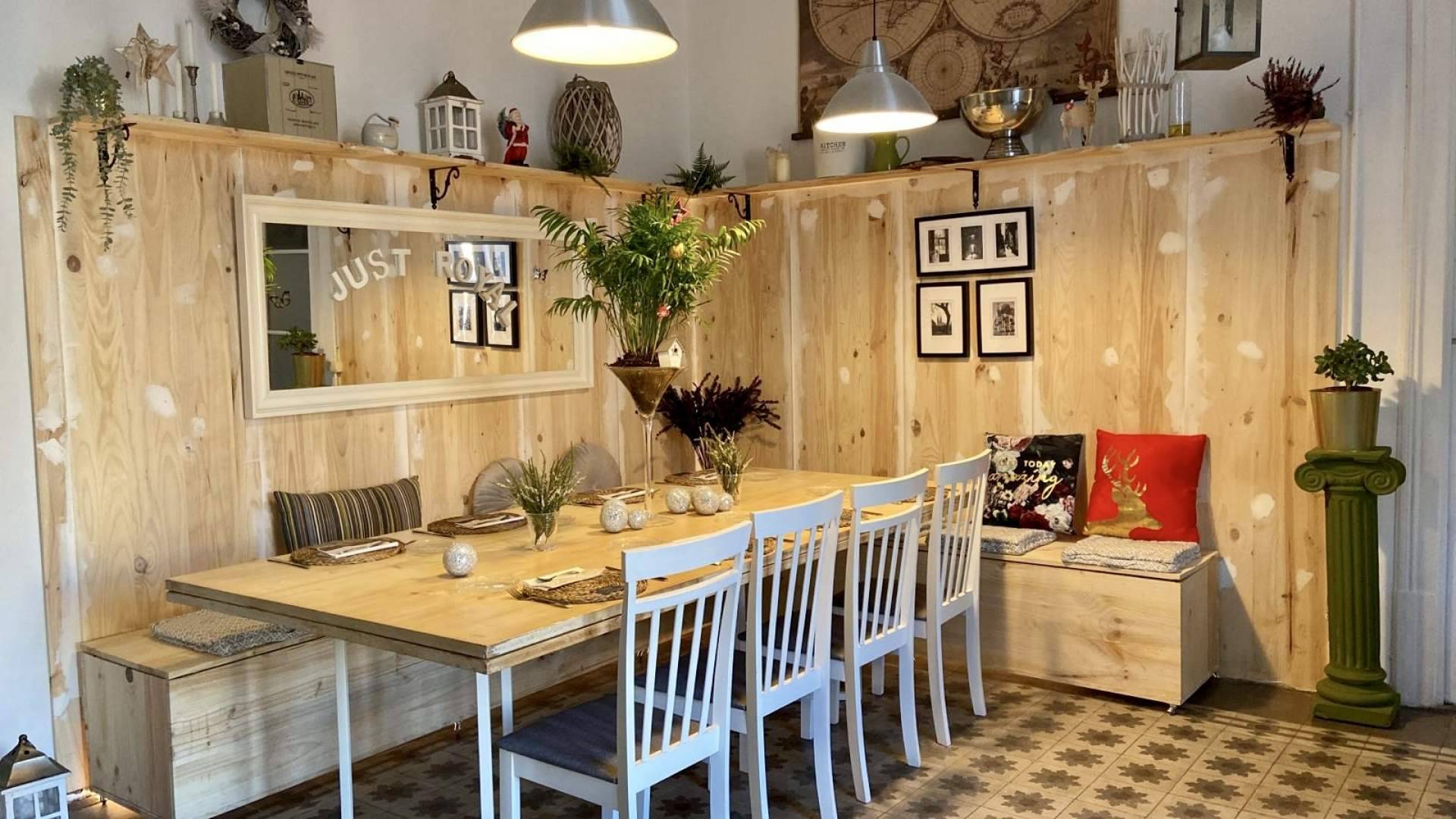 Taller de Cocina en Just Royal BCN para hacer de la típica comida navideña de empresa una experiencia única