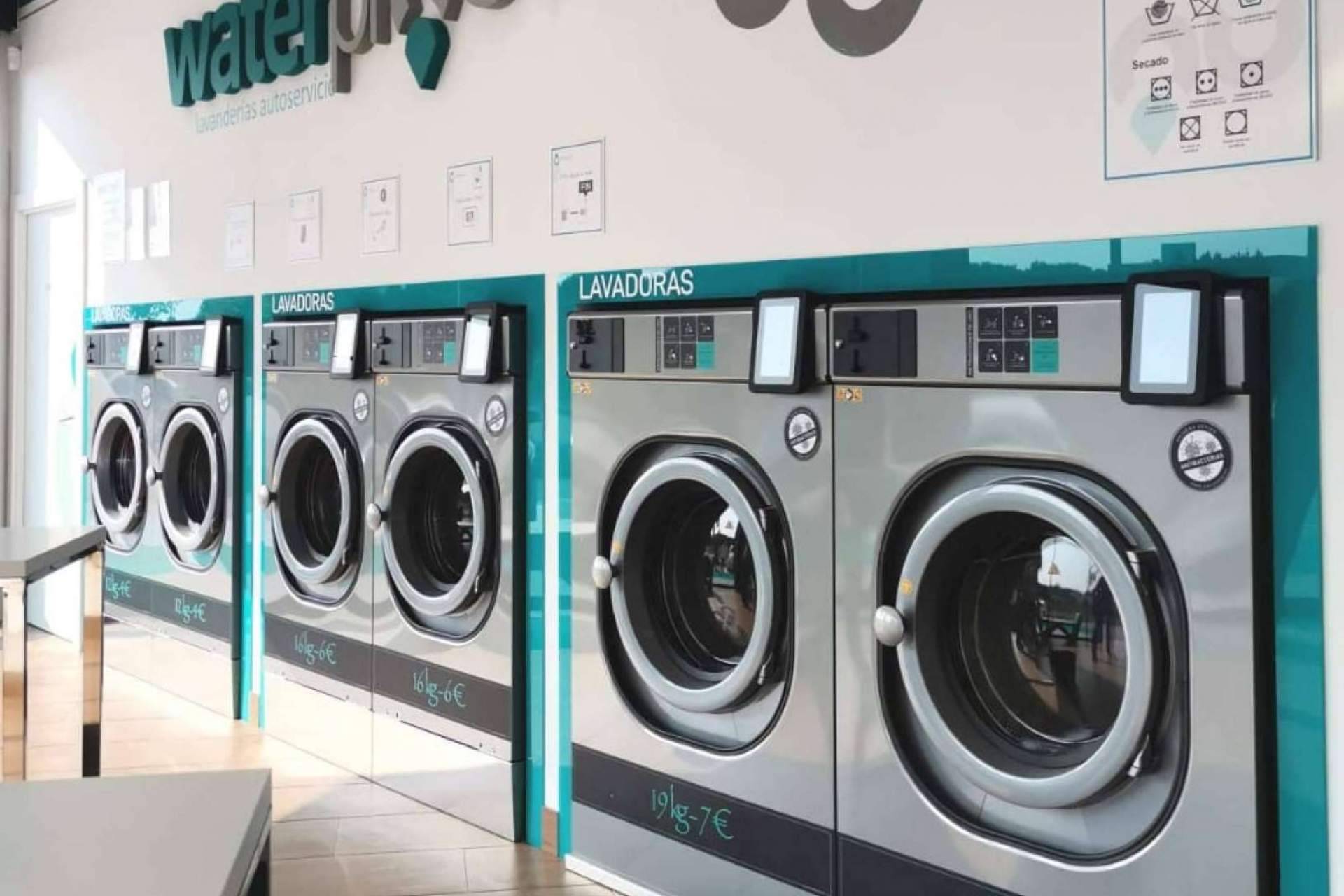 Ahorro energético y económico acudiendo a lavanderías de autoservicio