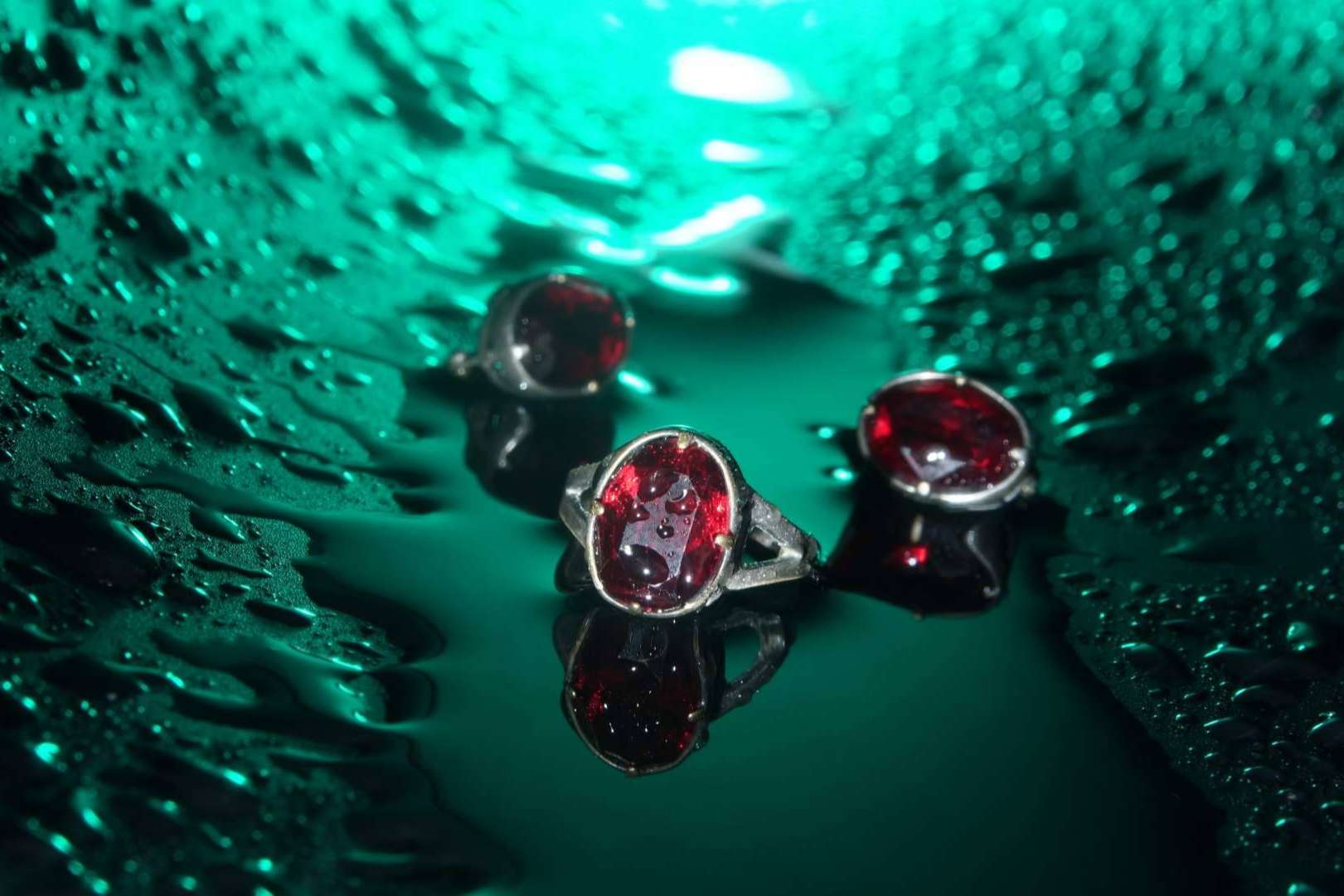 Los anillos con piedras preciosas de Isabel Lamadrid
