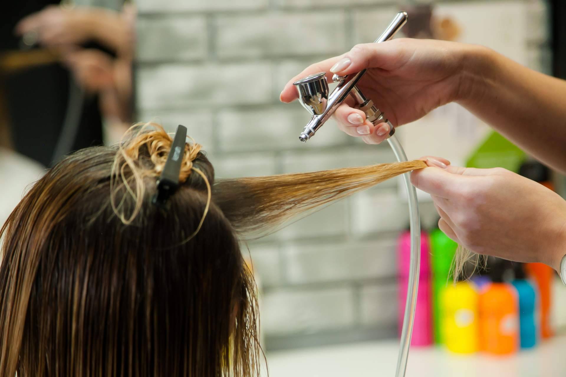 Todo lo que se debe saber sobre la oxigenoterapia capilar, por Crina Rus Beauty Center