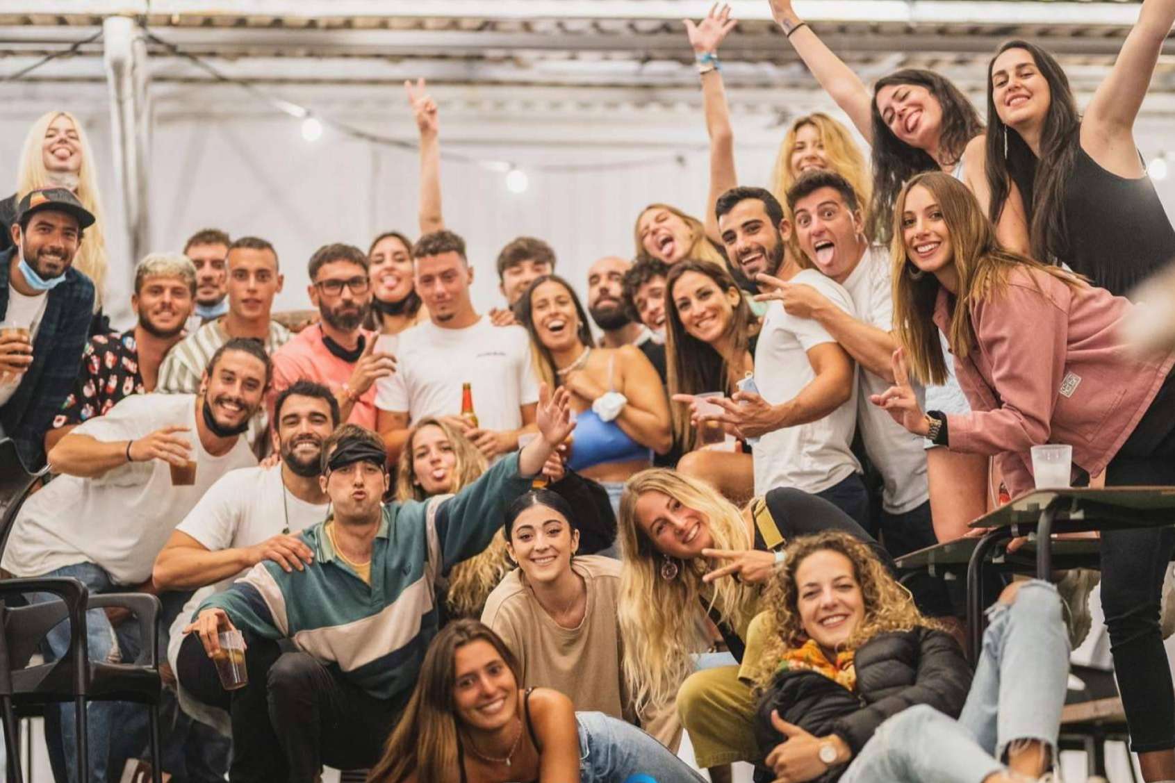 Entre los jóvenes, la propuesta de Family Surfers - Surfcamp Las Dunas se establece como un turismo de moda