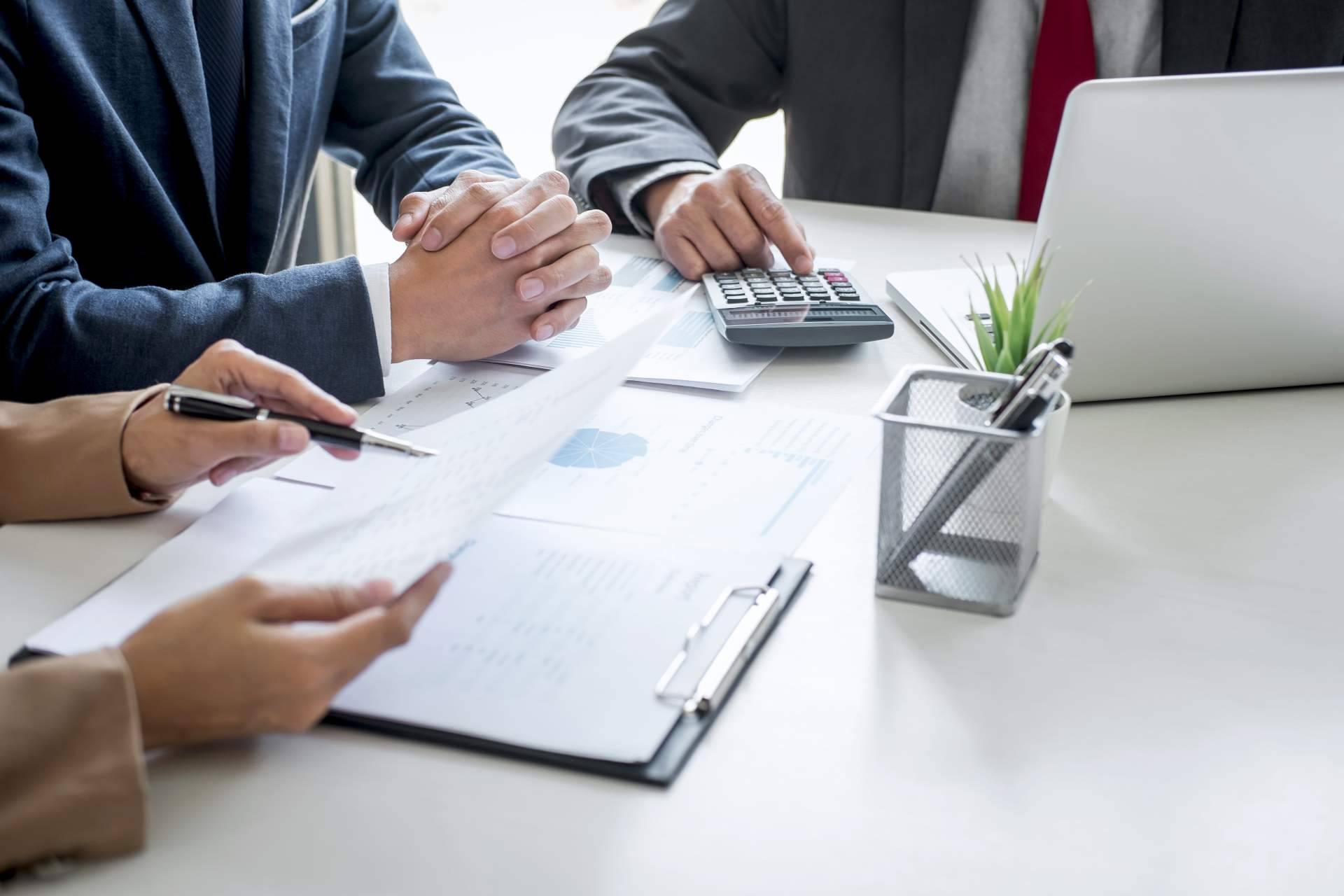 Vista Seguros explica por qué es imprescindible contar con un seguro para empresas