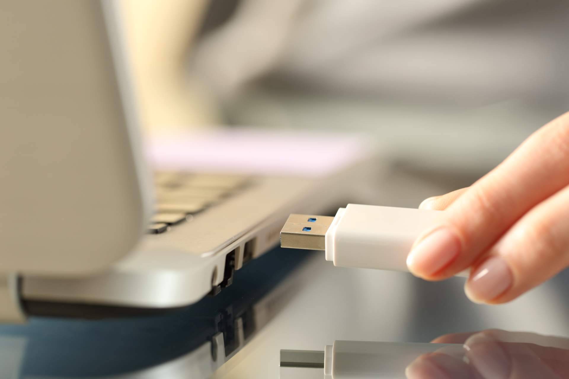 Pendrives personalizados en La Casa del USB para empresas y particulares