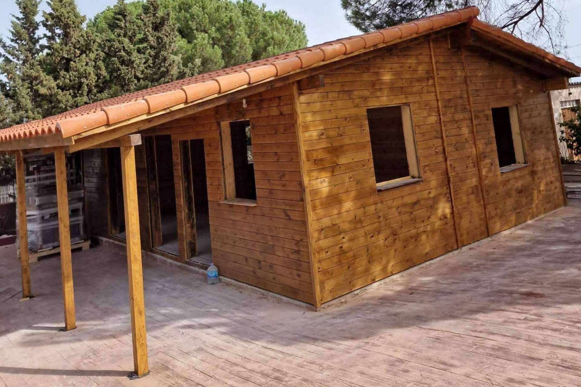 La tendencia de las casas de madera se expande en España, con Delmader