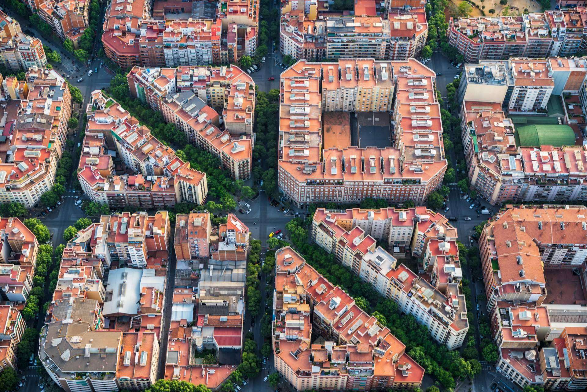 El futuro del autoconsumo, Soof instala placas solares para vecinos
