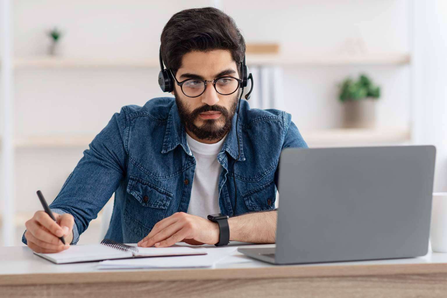 ¿Por qué contar con una titulación de máster es importante?, por Gesenco Formación