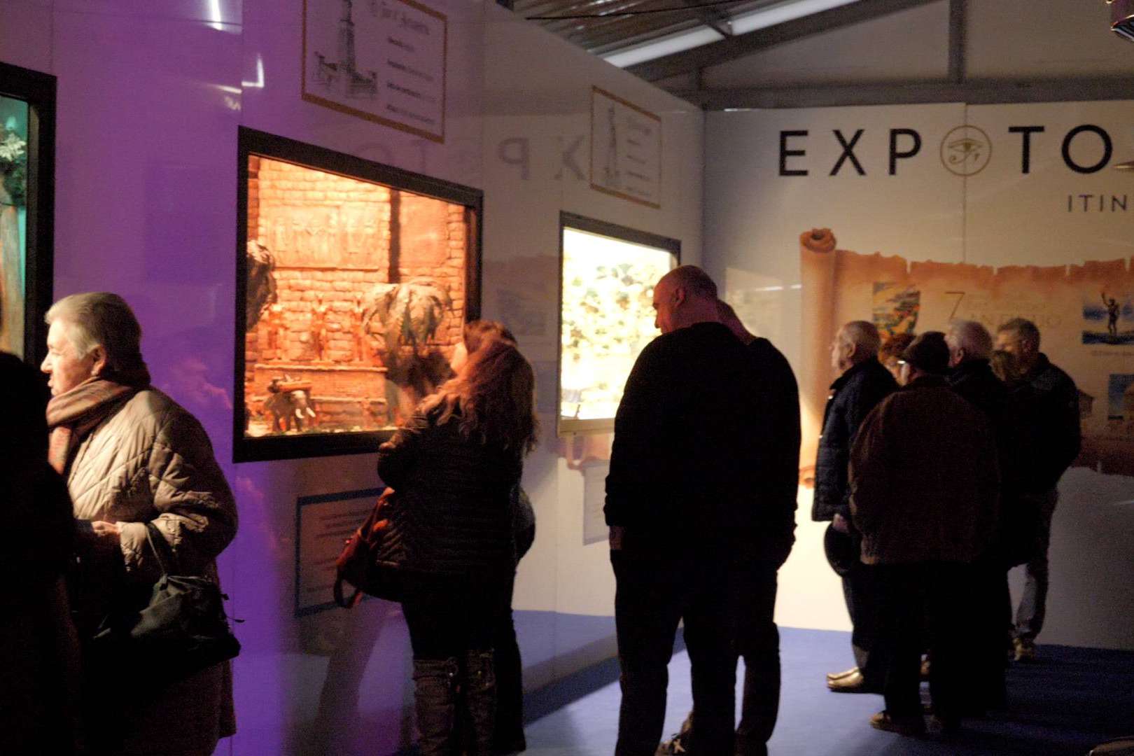 La obra de Ramón Colomer destaca en la apertura de Expotour Itinerant