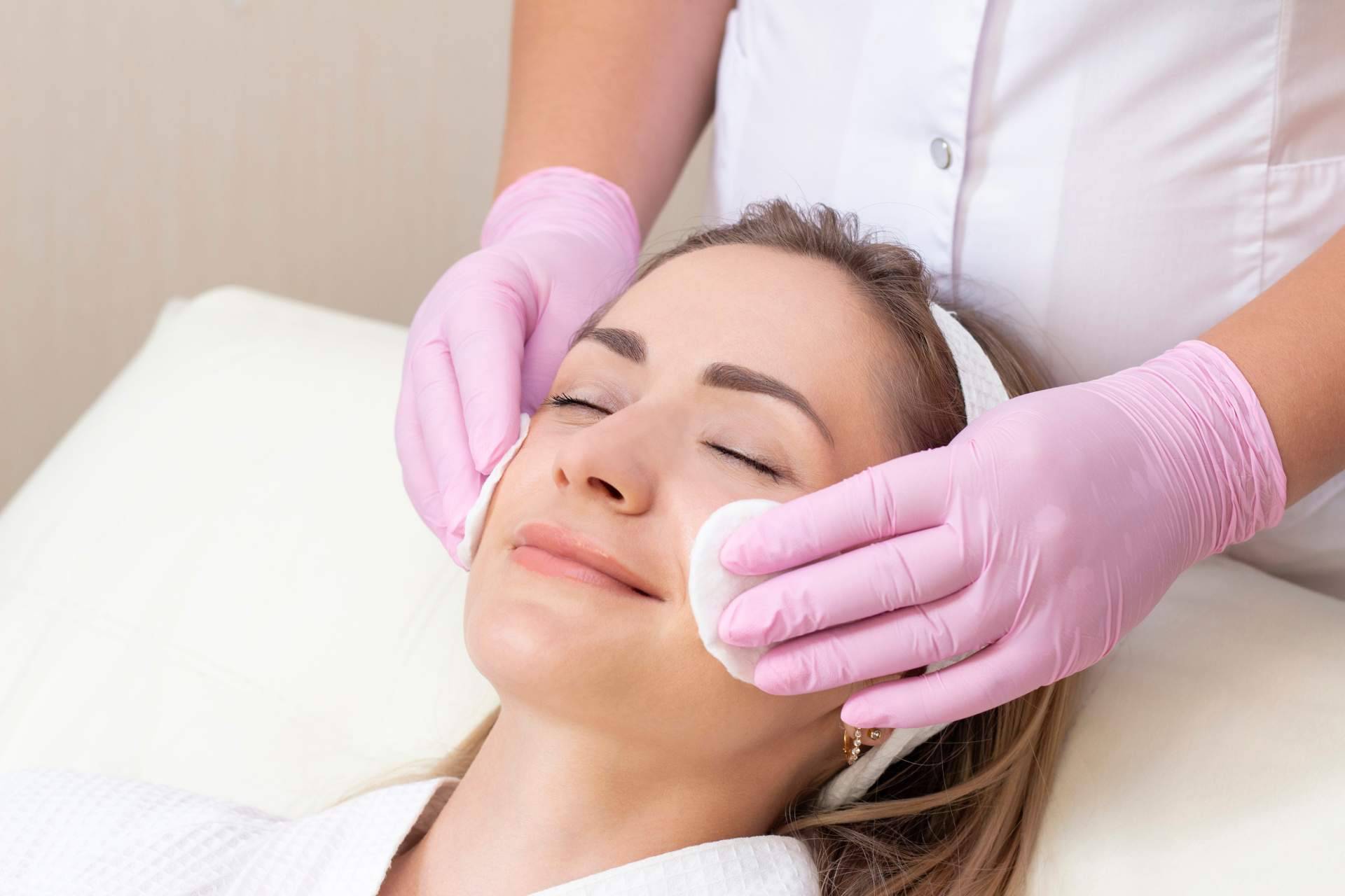 El tratamiento de limpieza facial que ofrece Neobelle
