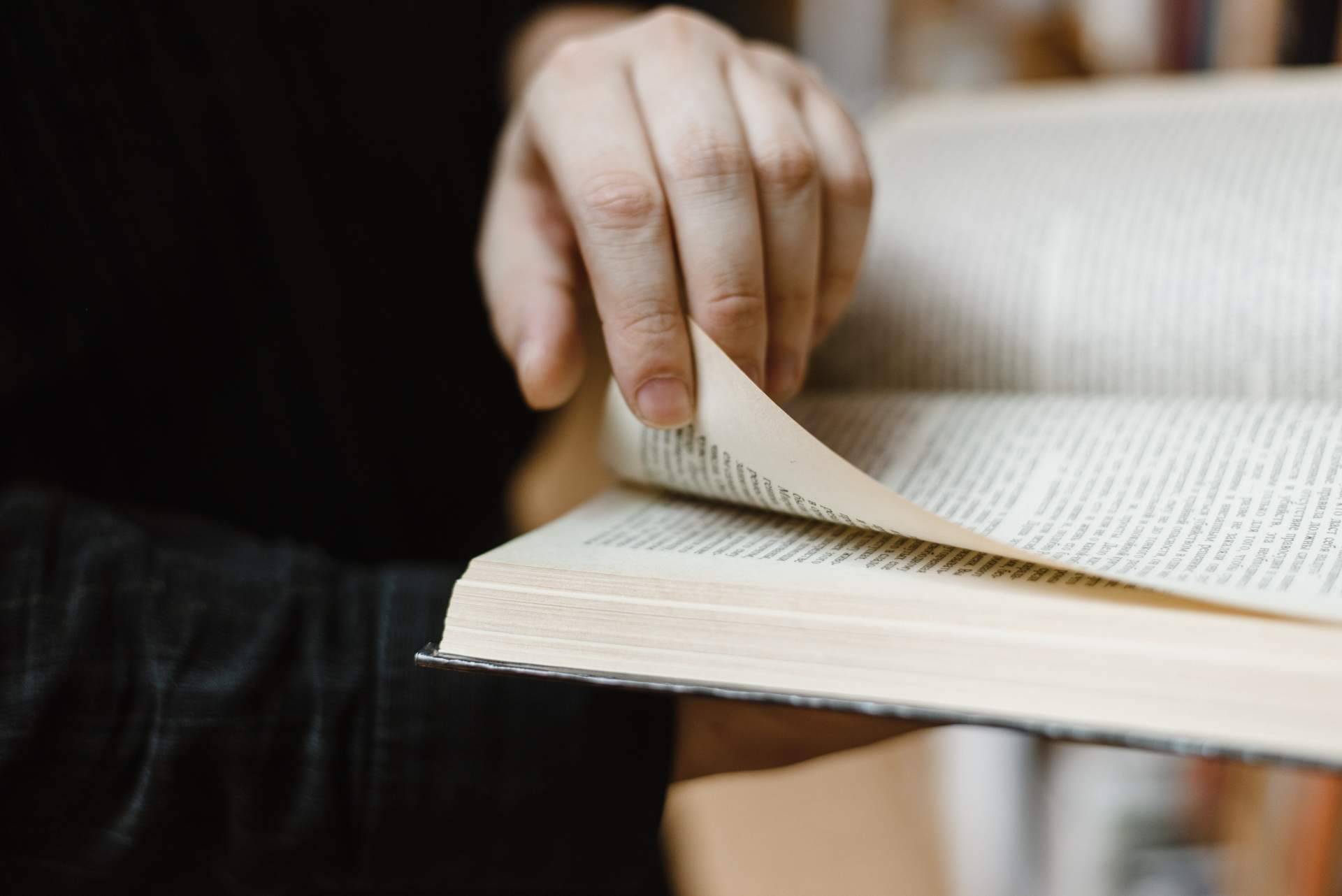 Nico Quindt publica 'Superación personal sin estupideces', una colección de libros de desarrollo personal