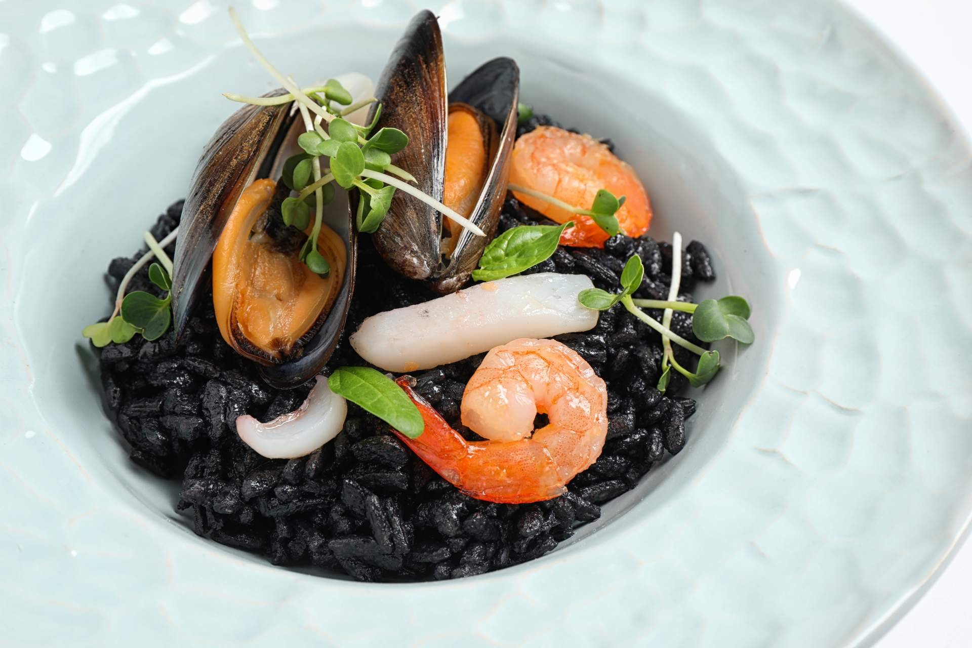 ¿Dónde encontrar unos de los mejores calamares en su tinta en Madrid? Casa Ricardo