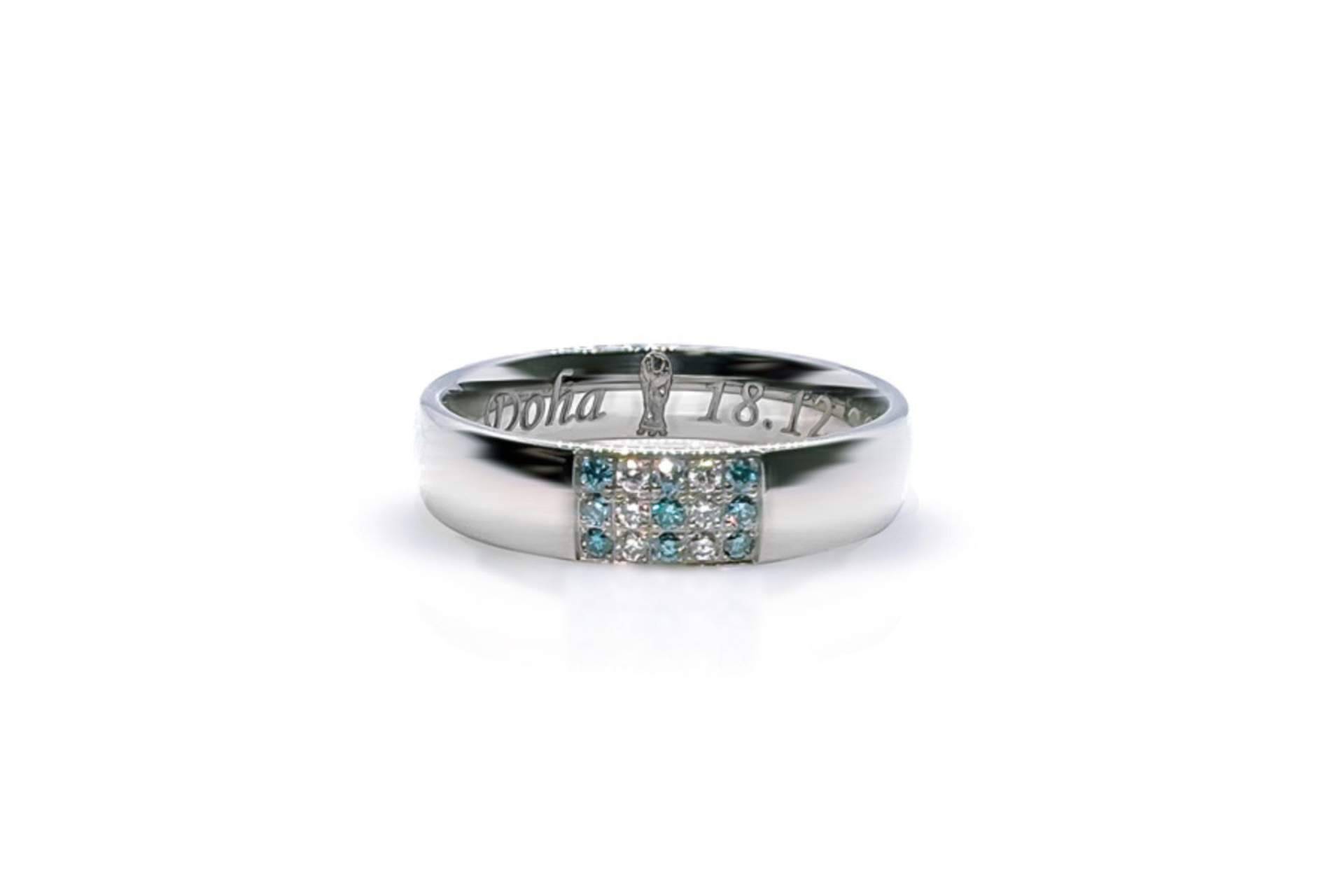Con motivo del Mundial ganado por la Selección de fútbol de Argentina, Staring dispone de un anillo conmemorativo