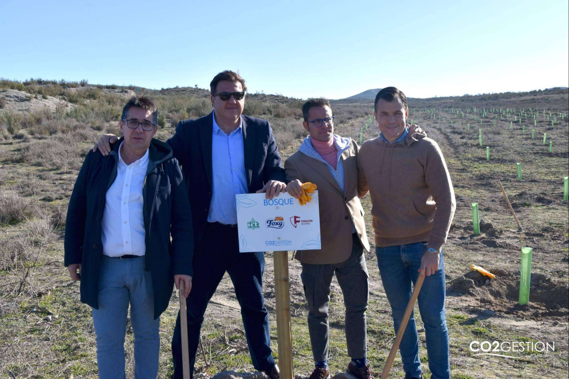 Un nuevo bosque en Zaragoza plantado por ICT Ibérica y Fundación Alcoraz