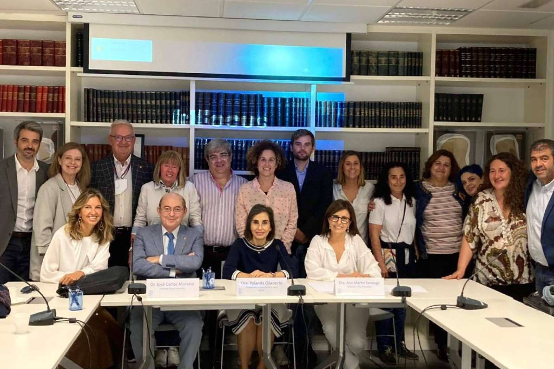 La Fundación Piel Sana de la AEDV resalta los riesgos que hay sobre la psoriasis en cuero cabelludo