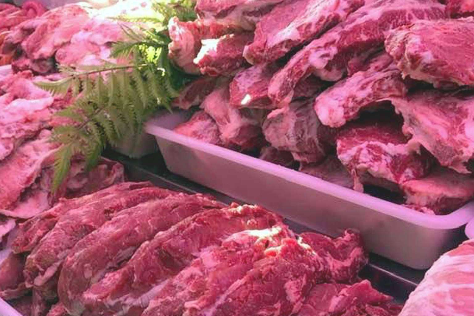 Productos ibéricos, el elemento estrella de Cárnicas Segundín S.L. que convertirá un encuentro casual en toda una experiencia gastronómica vital