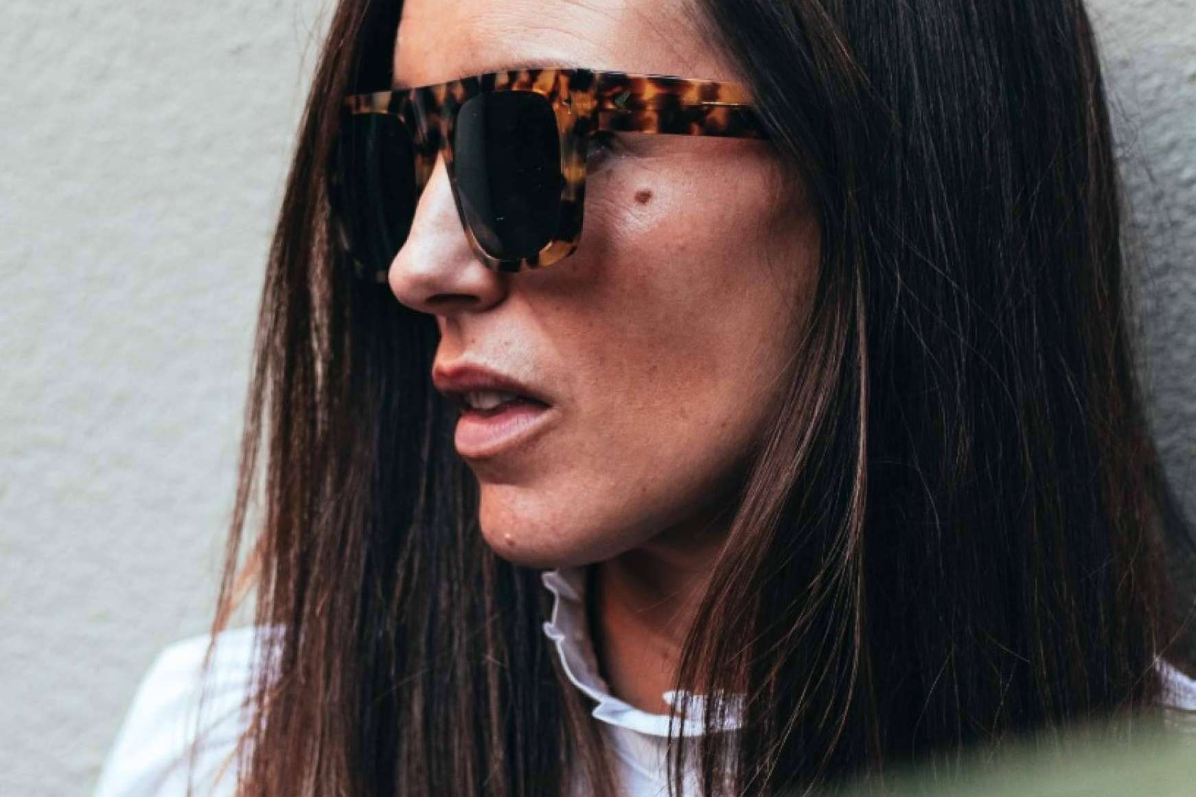El complemento perfecto para cualquier outfit en el día a día, las gafas de sol para mujer de DuBeck Eyewear