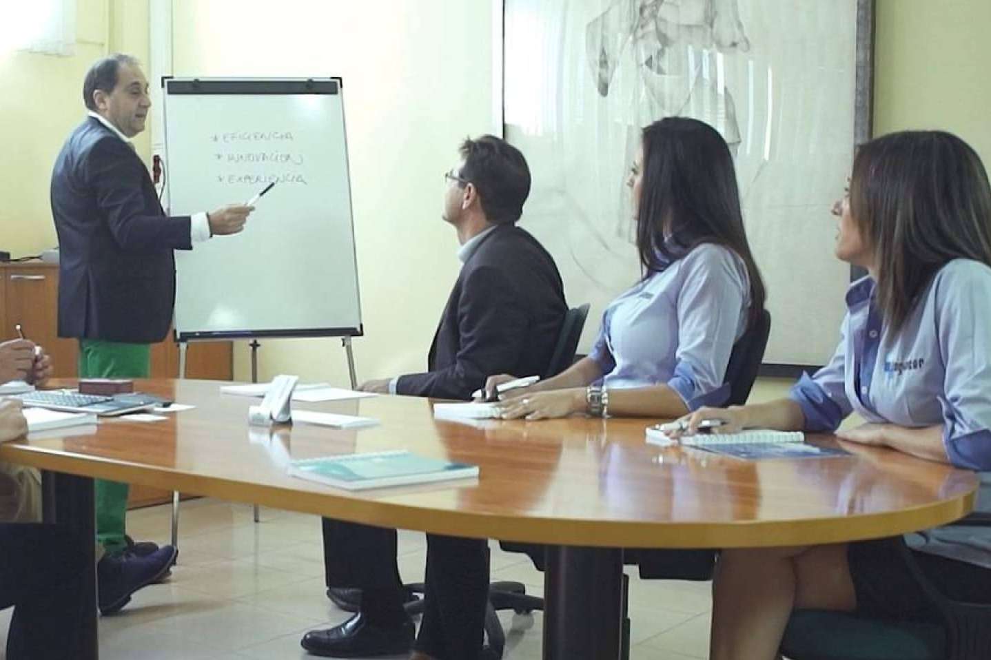 Loginser, expertos en soluciones de logística integral, e-commerce y marketing digital