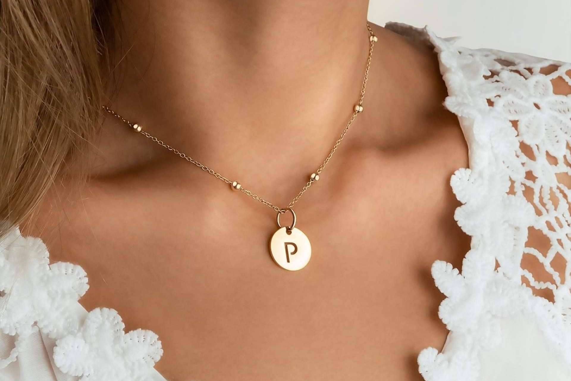 Joyas con iniciales en la tienda Le Petite Marie