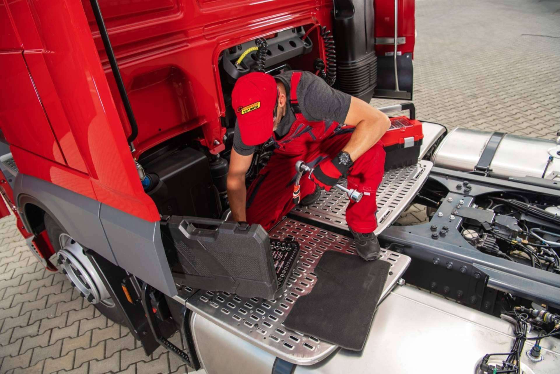 Confortauto expone los aspectos que hay que tener en cuenta a la hora de cambiar el líquido refrigerante