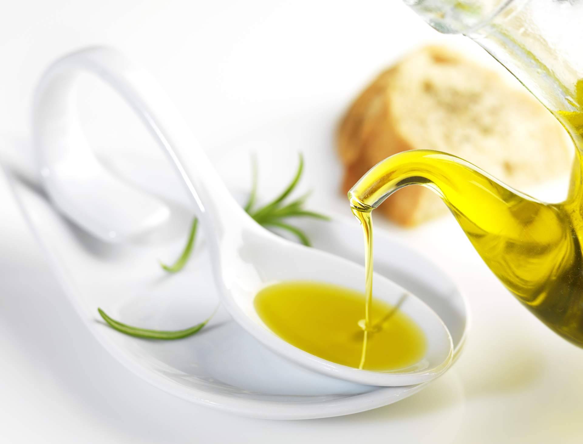 Los productores de aceite de oliva virgen extra de Olipaterna