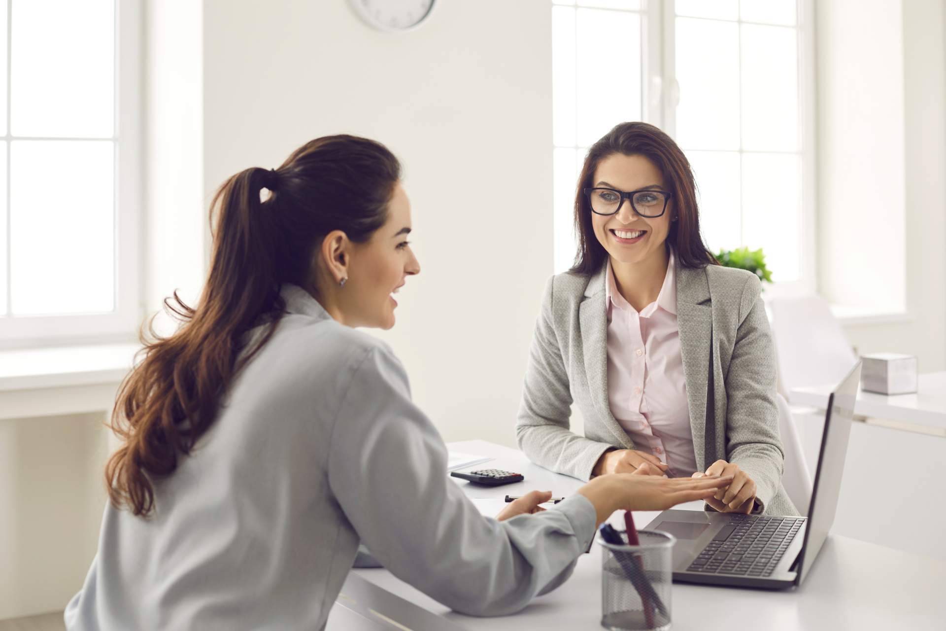 Asesoramiento económico financiero para el emprendimiento en Canarias, con M&M Asesoría y Gestión