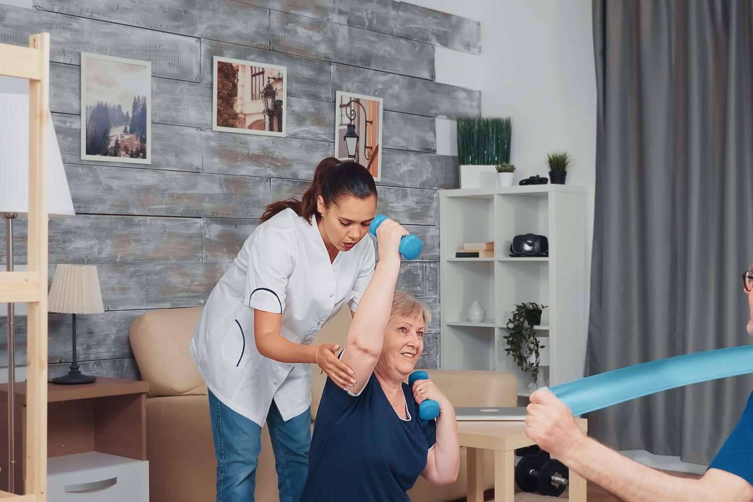Motivos por los que elegir una sesión de fisioterapia a domicilio