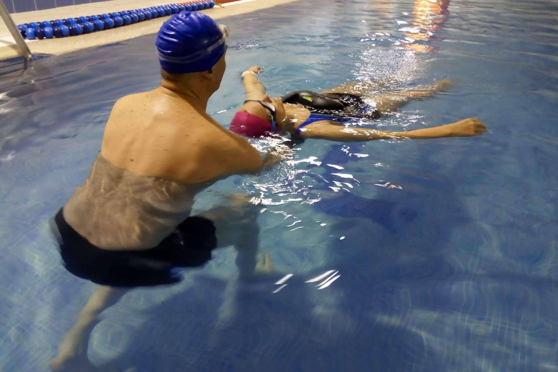 Superar el miedo al agua con el método impartido por Nadar Sin Miedo