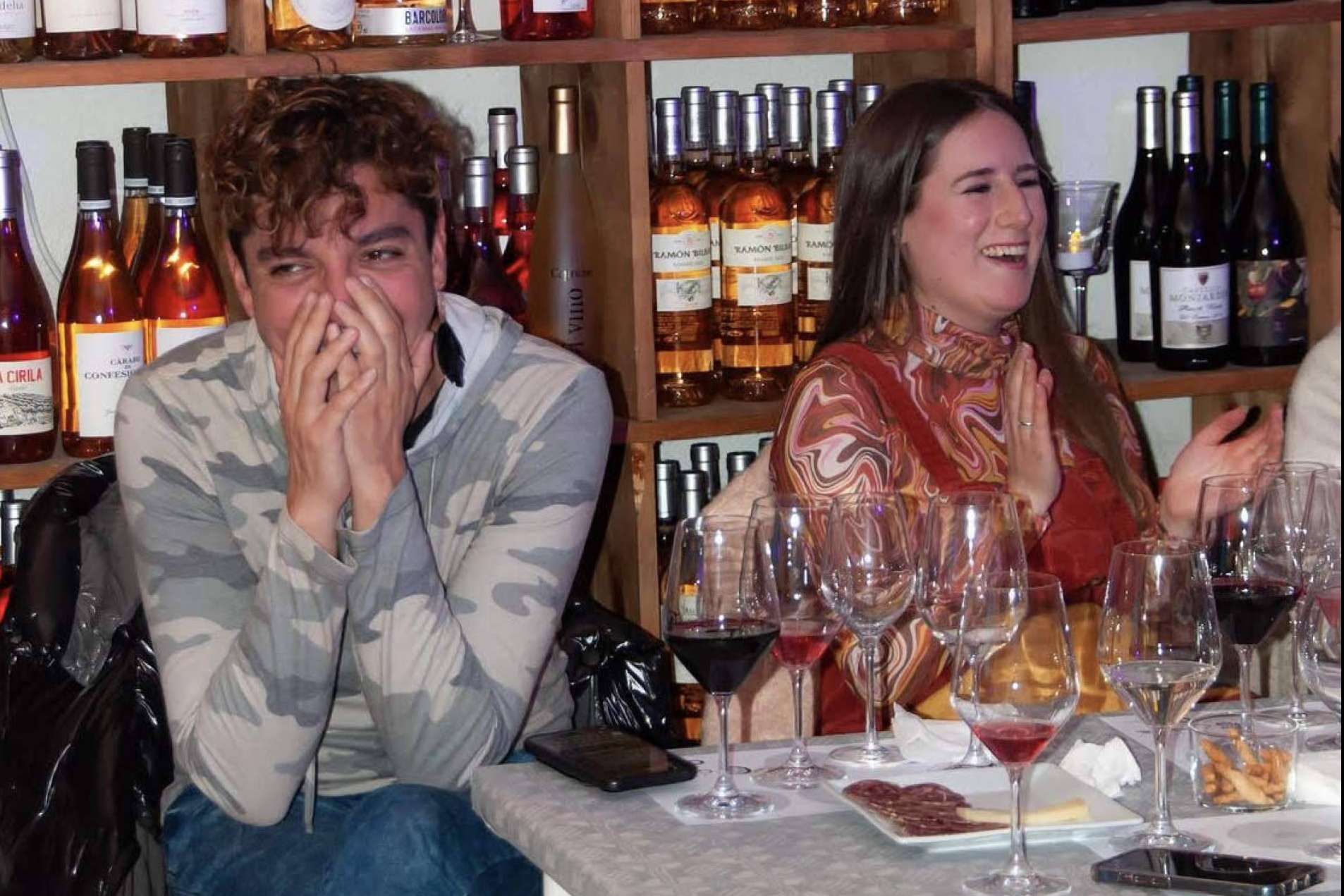 Vinopremier destaca por su servicio experiencial con las catas de vino, cervezas y destilados
