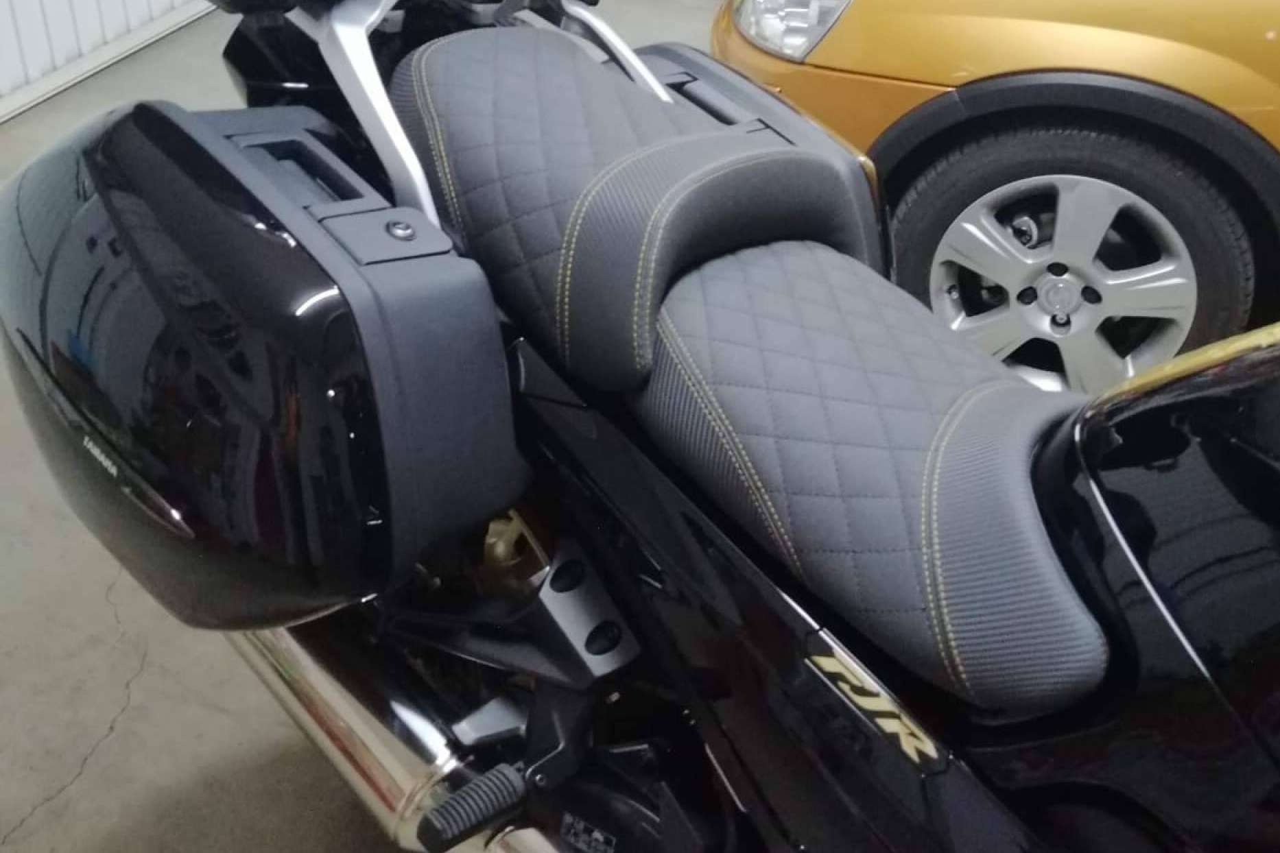 Tapizar asiento de la moto con estilo personalizado, con JM Fundas
