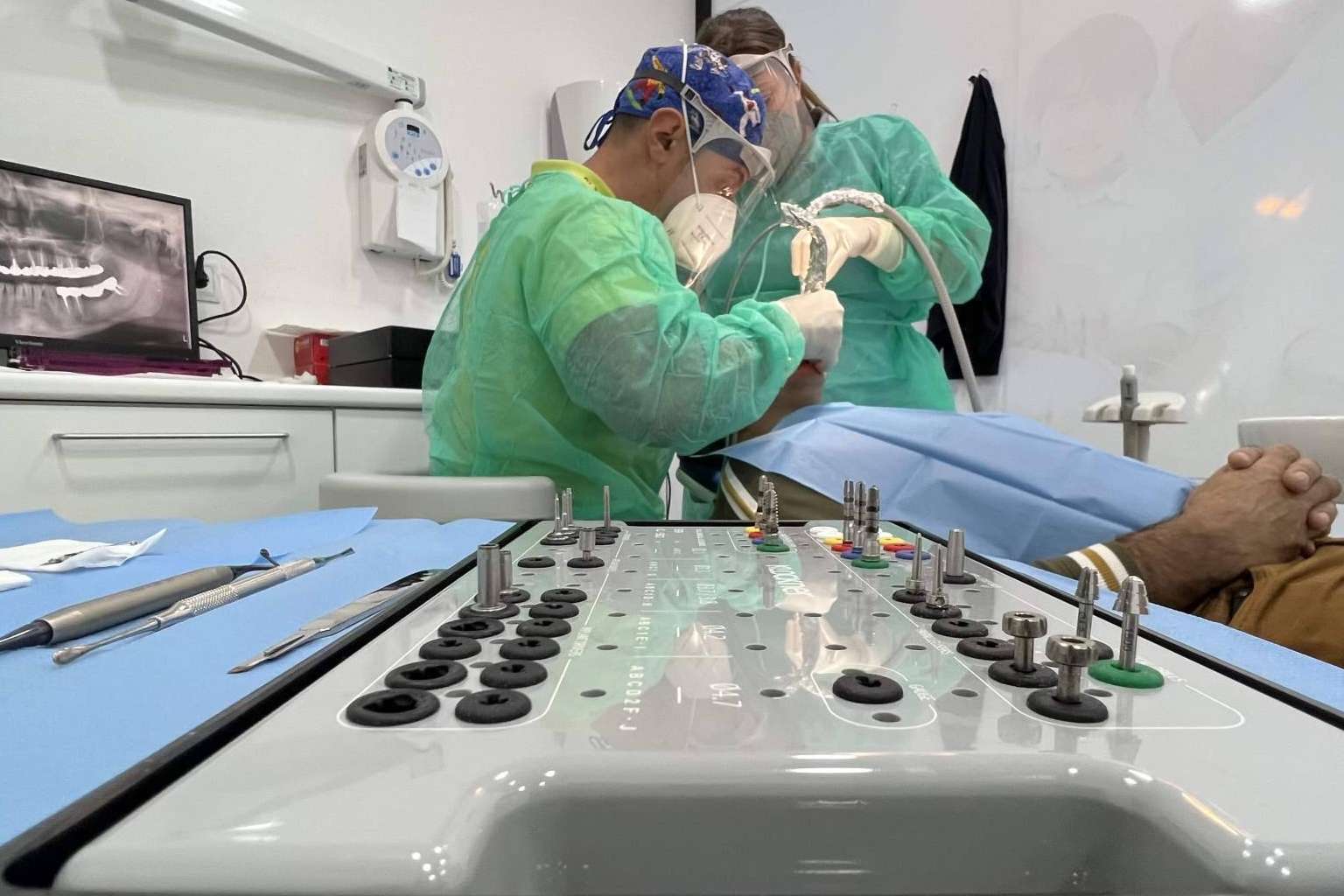 En Dental Legrand se especializan en tratamientos de implantes dentales