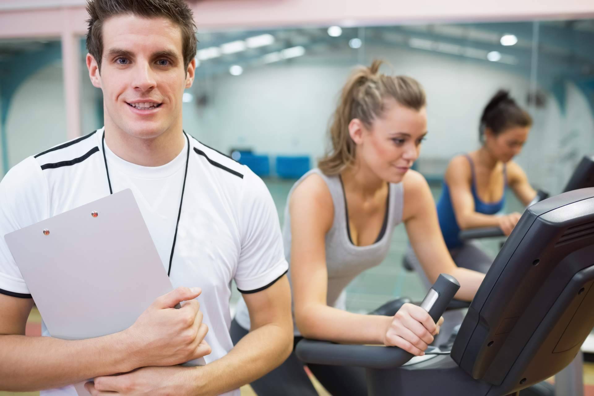 La revista de Sportalis que acerca a los profesionales deportivos los últimos temas de interés del sector, 360º SportFit