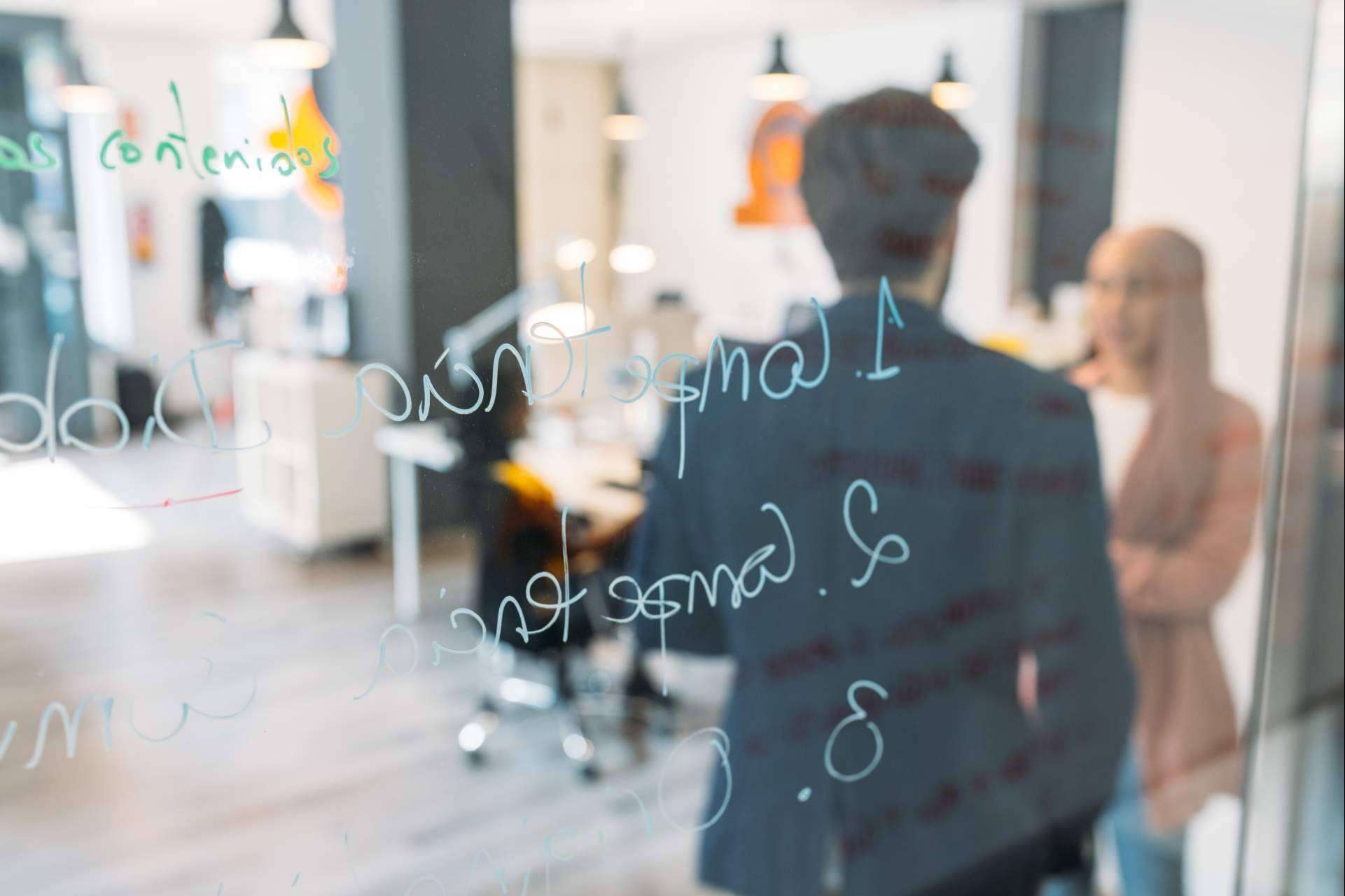 La Guarida Creativam persenta 6 claves para trabajar en un coworking