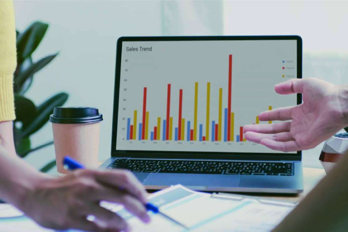 La importancia de unir CRM y SEO LOCAL para comercios de barrio