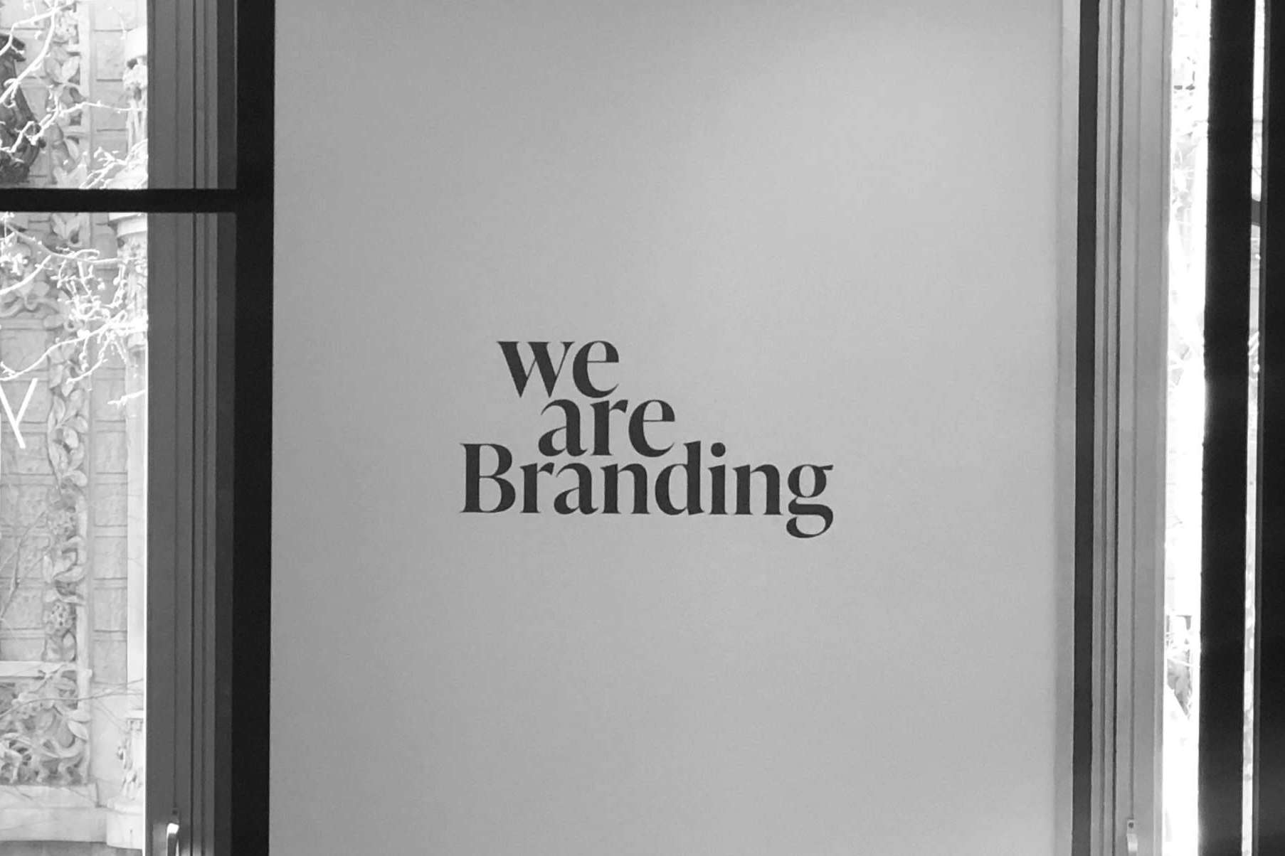 Una agencia de branding 360º especializada en el sector farmacéutico y alimentario, The Yes Brand