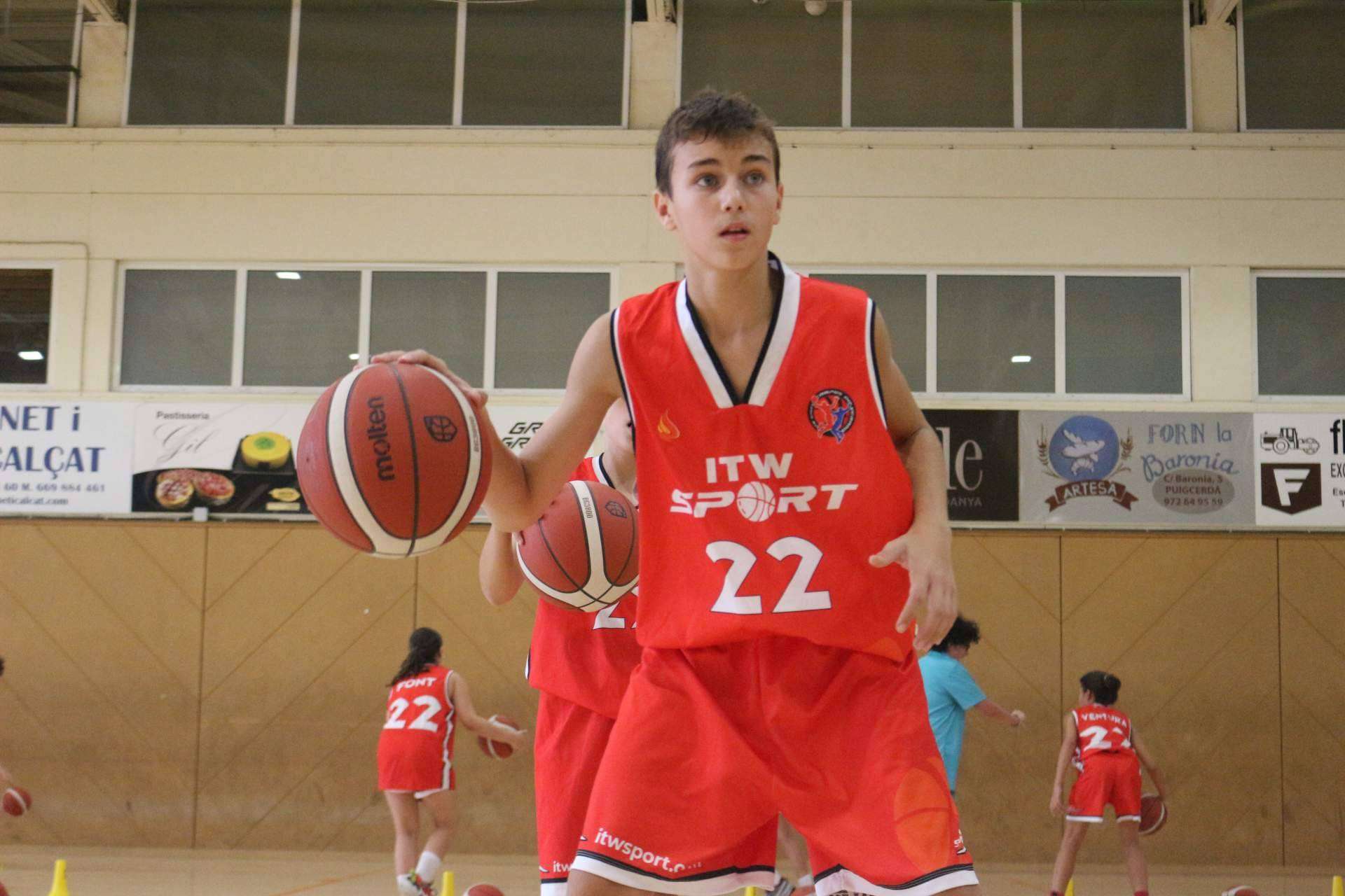 La importancia de la hidratación en el baloncesto, por ITW Sport