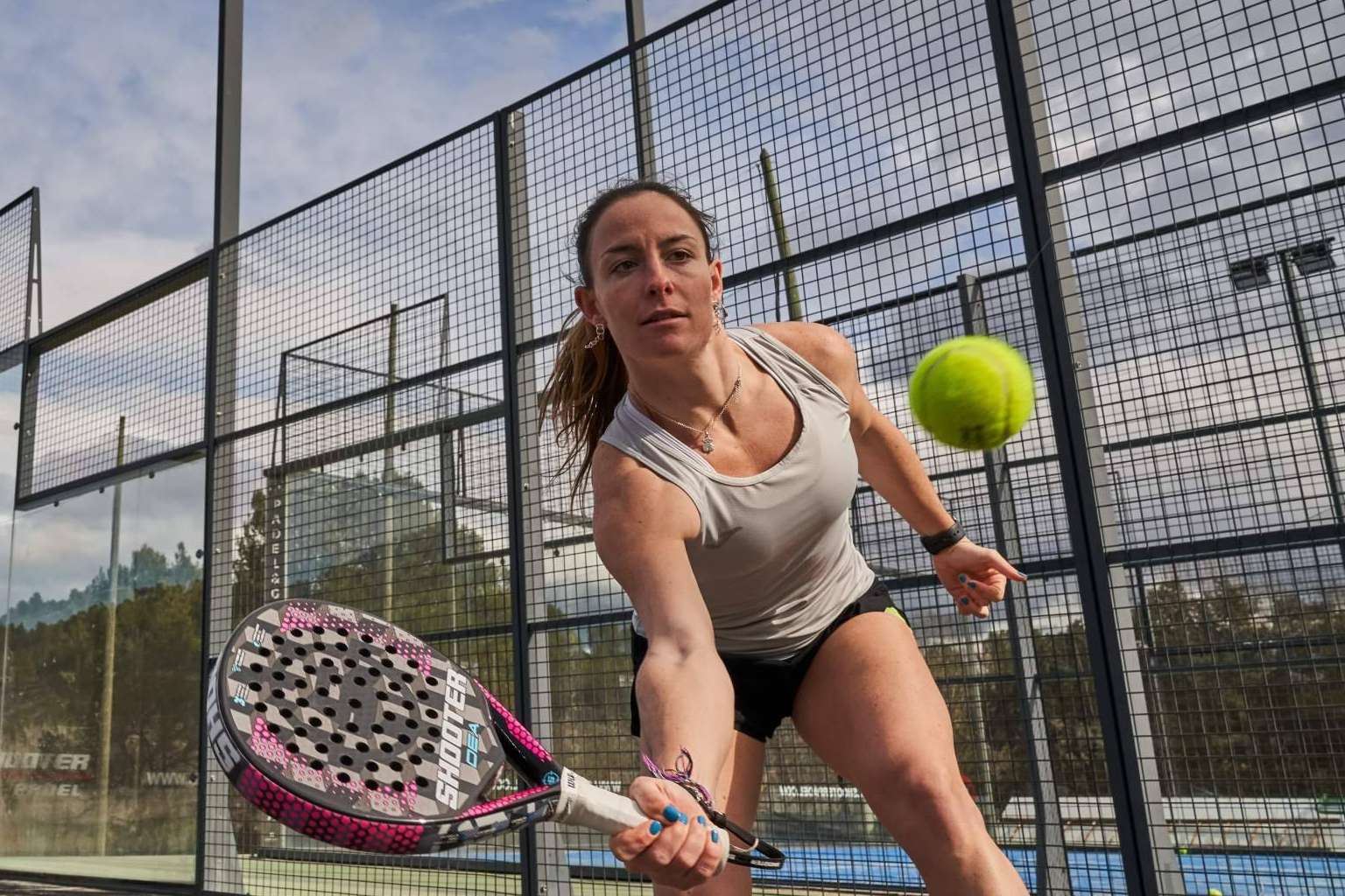 SHOOTER PADEL, palas de pádel de fabricación 100 % nacional