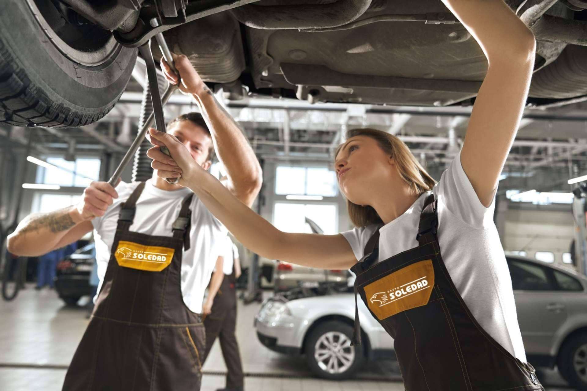 Antes de acudir a la ITV, ¿por qué es importante hacer una revisión al coche?