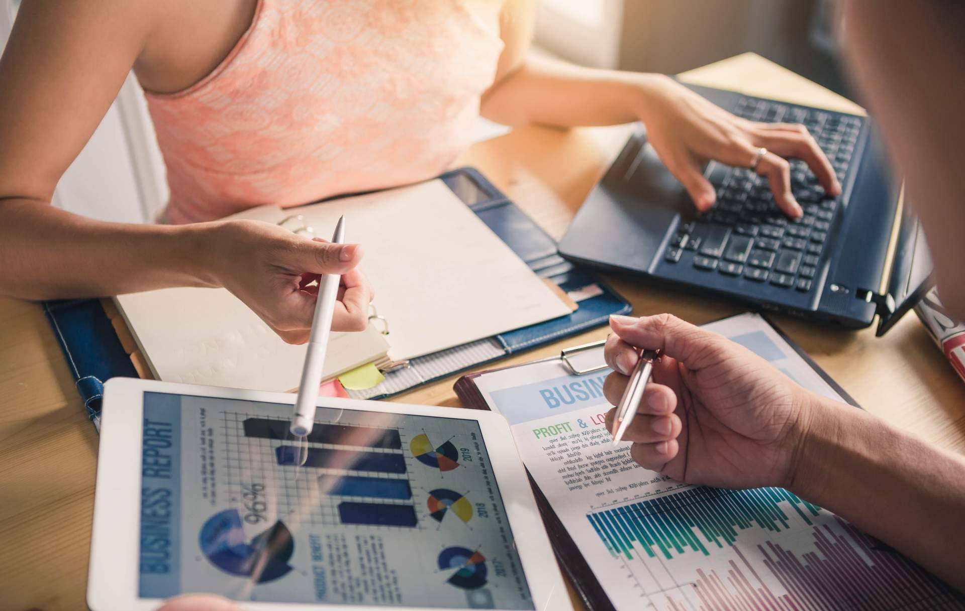 Aby Group es una empresa de marketing online orientada a los resultados