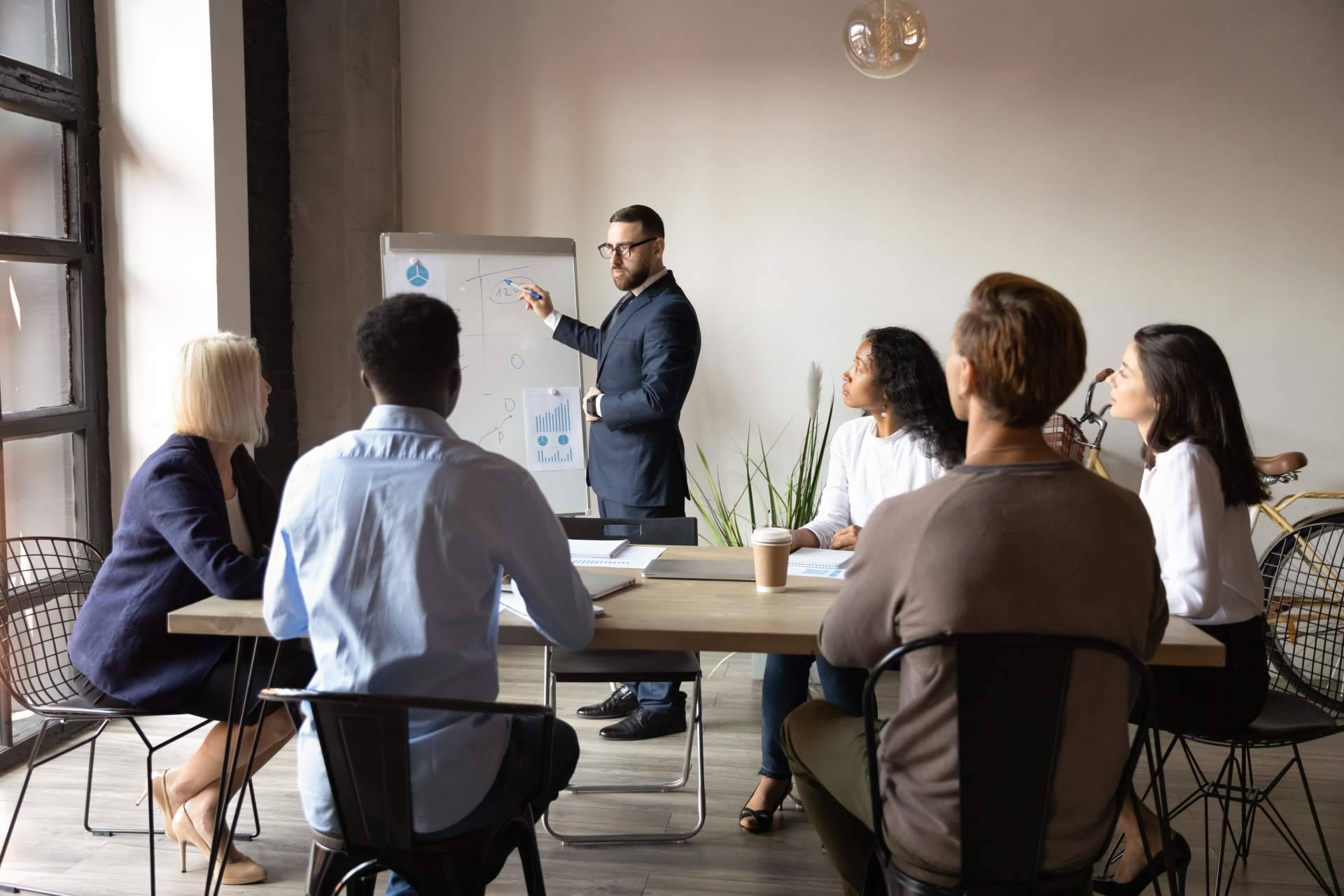 Descubrir cómo el coaching motivacional de ChVmpion Mind puede transformar la vida de las personas