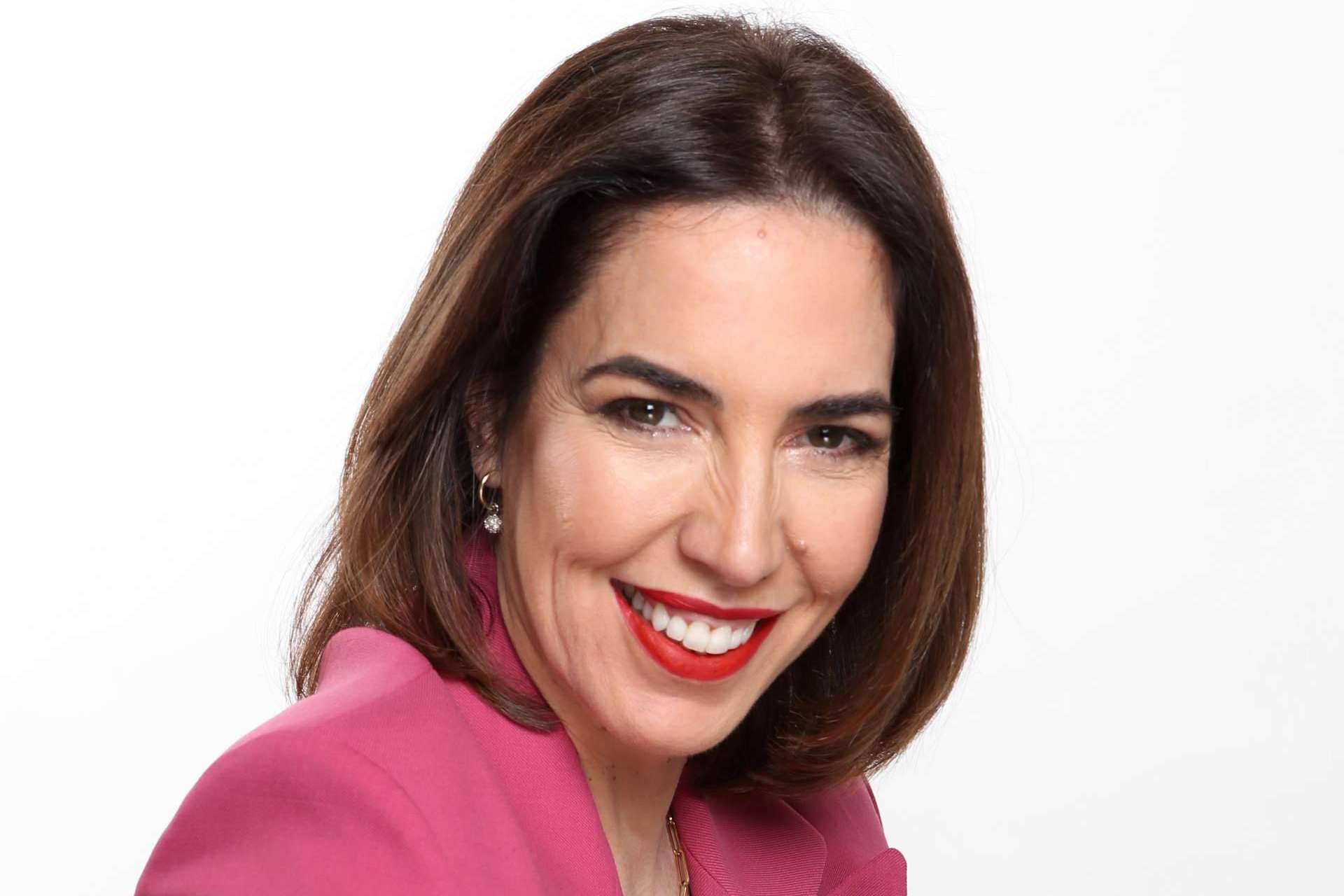 La directora de No Solo Una Idea, Maripi Robles, da 3 herramientas para lanzar una marca de moda