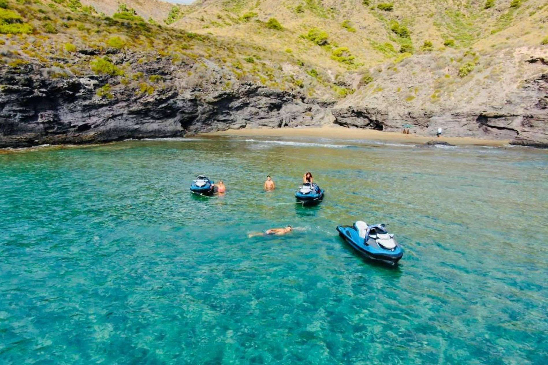 El nacimiento y alquiler motos de agua en La Manga con Kalima Charter