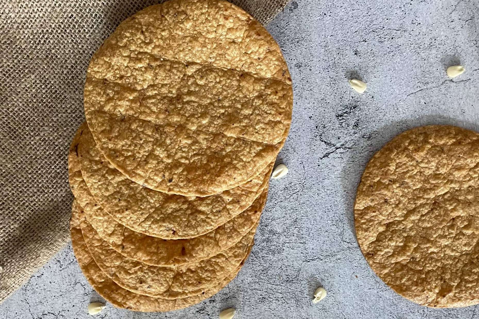 Los totopos y tostadas, dos productos irresistibles de Maíz Maya con origen en las culturas prehispánicas mexicanas