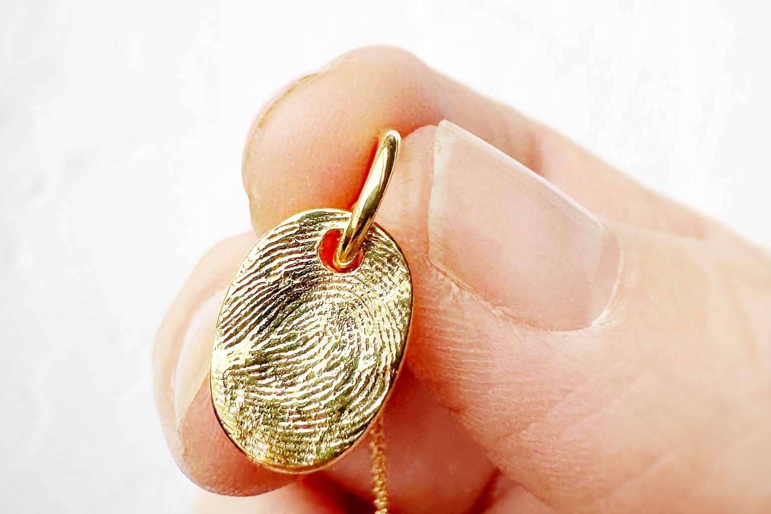Dejando Huella, las joyas personalizadas que revolucionan las emociones