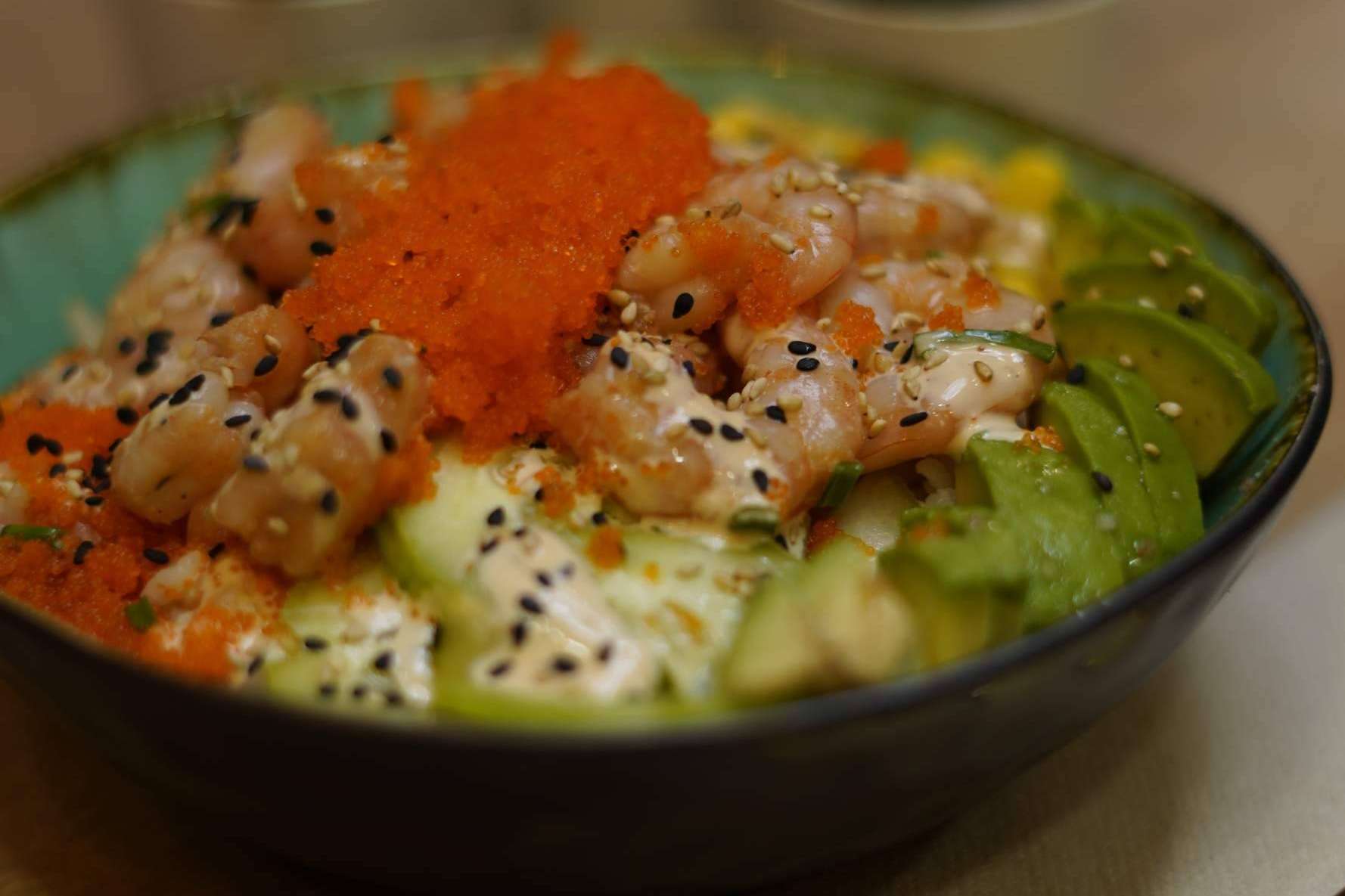 Poké Friendly, un restaurante en Madrid que reúne variedad de sabores gastronómicos y está concienciado con el medioambiente