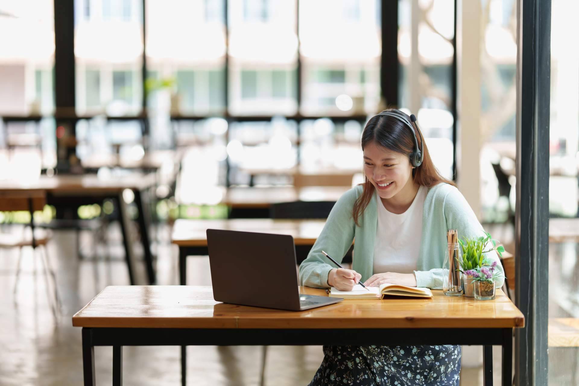 ConMovimiento, una academia para profesores de idiomas online