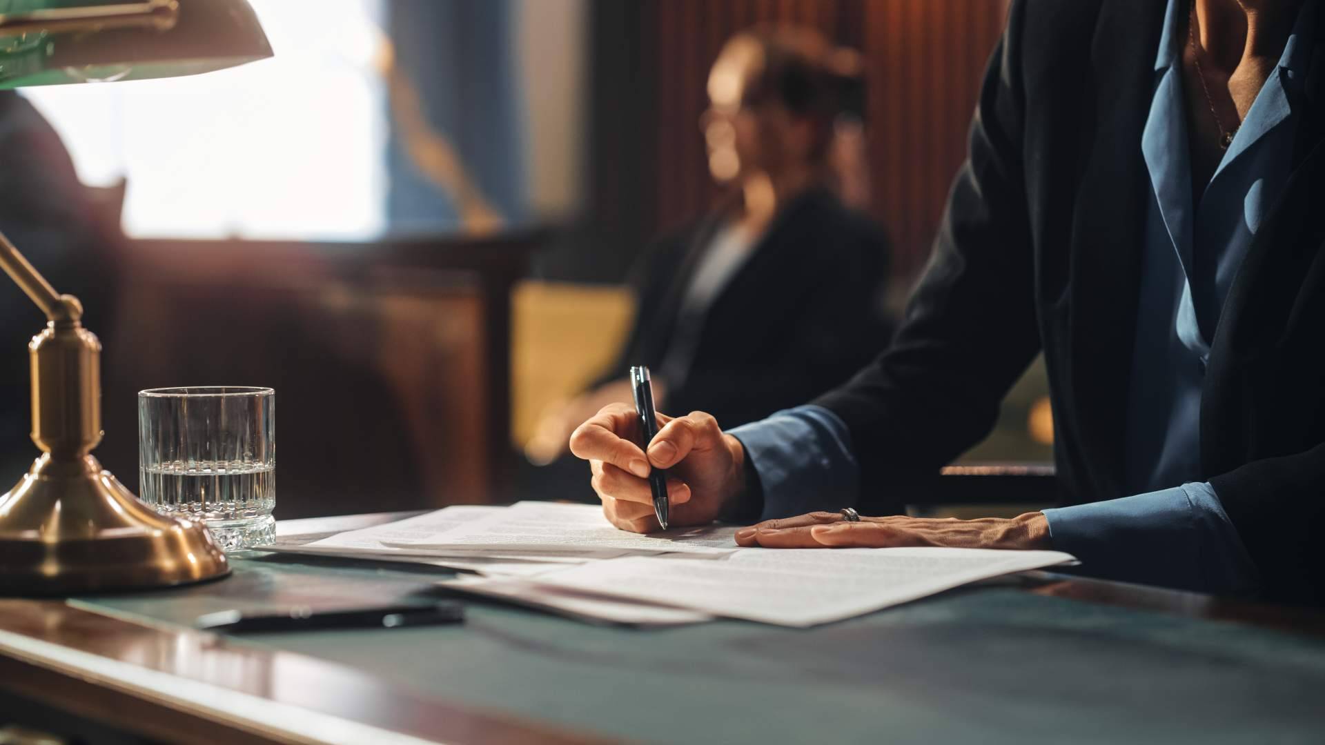 ¿Por qué acudir a los especialistas en Derecho Penal de Abogados María Girona?