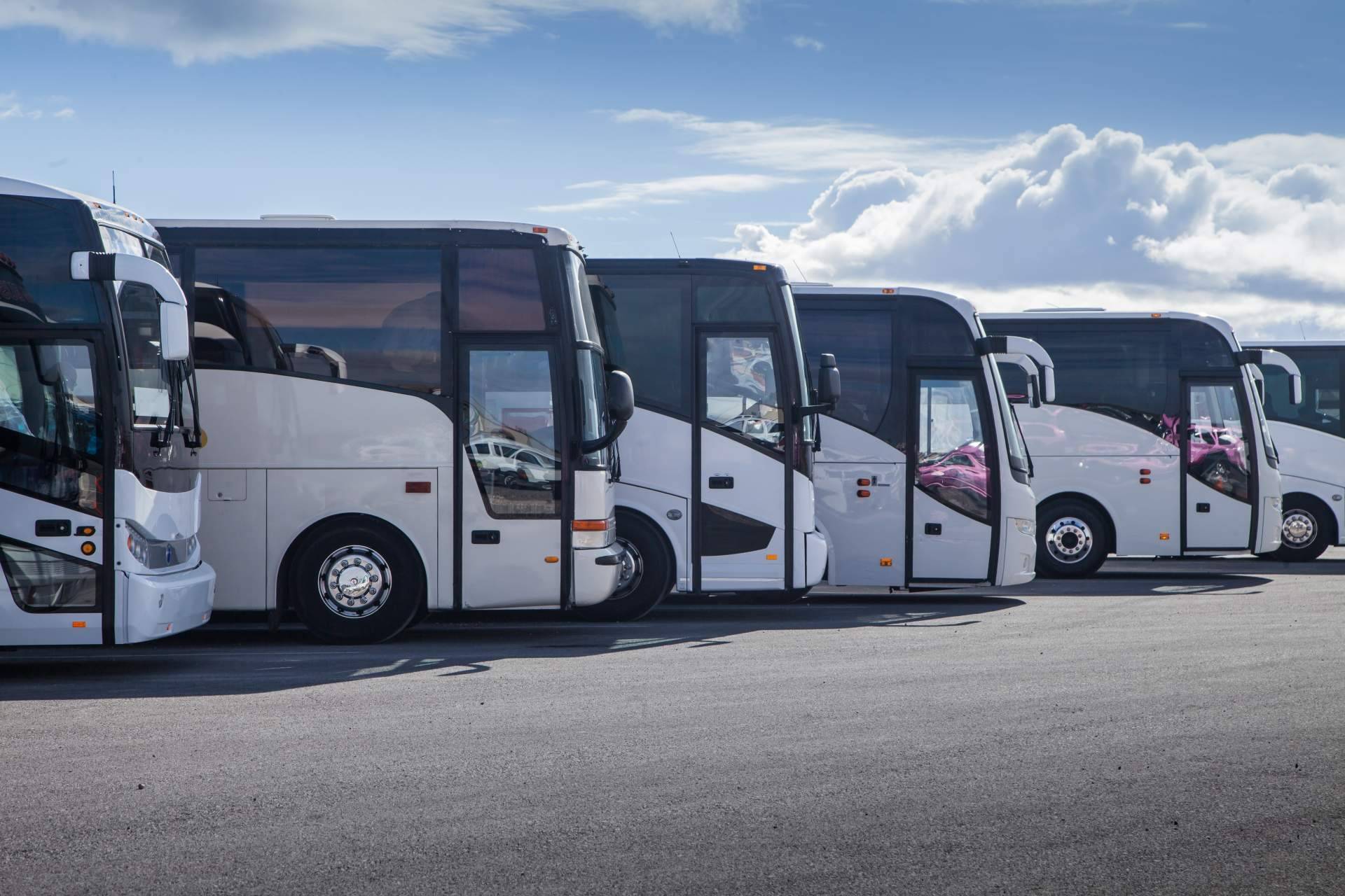 Acceder a una gran flota de autobuses de ocasión de la mano de Selanbus
